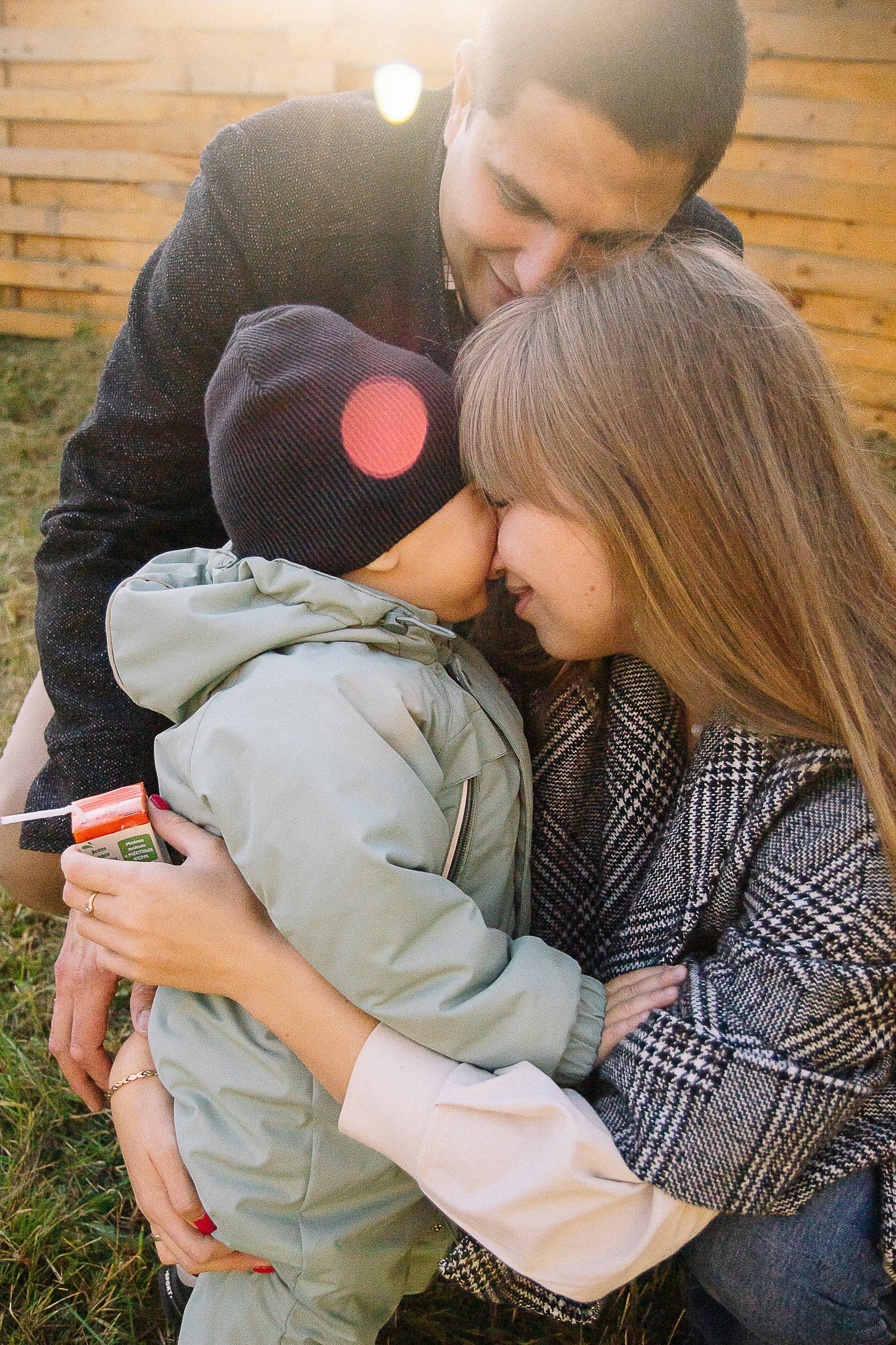 Семейная фотосессия в загородном домике. Семейный фотограф в Томске Максимова Екатерина