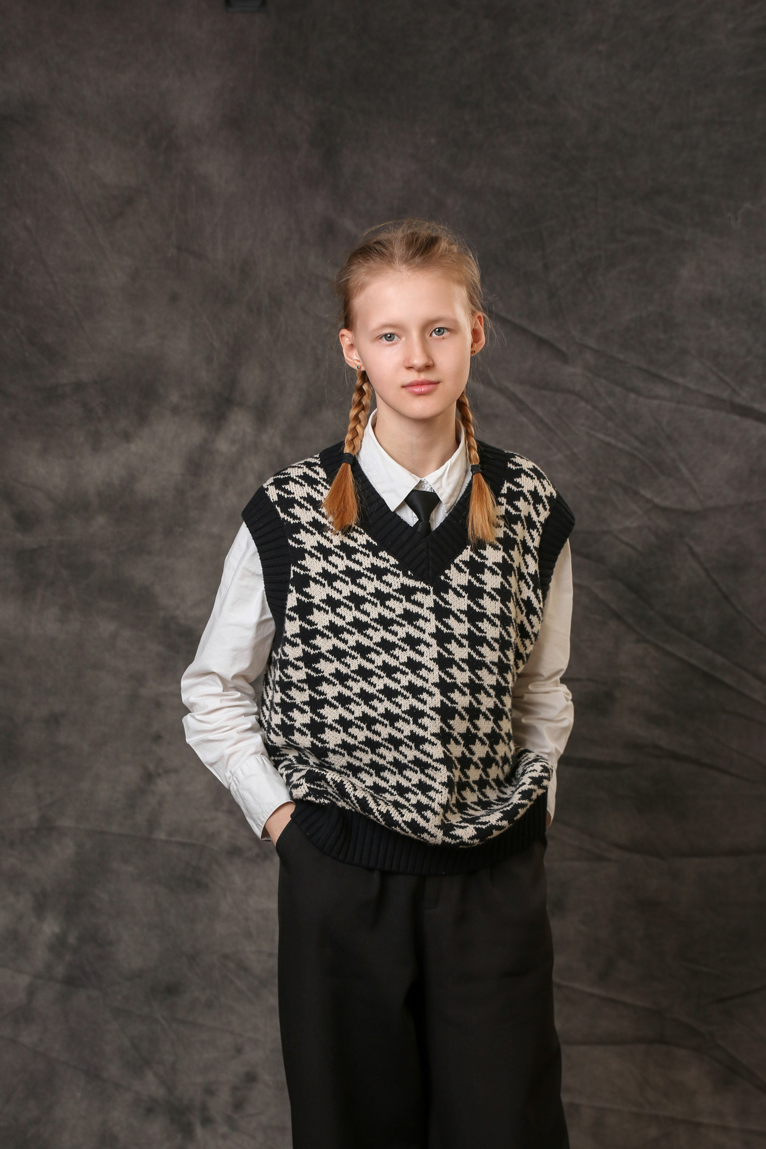 Выпускной фотоальбом "Портрет". Выпускные альбомы в Тюмени для школ, садов, вузов спортивных секций