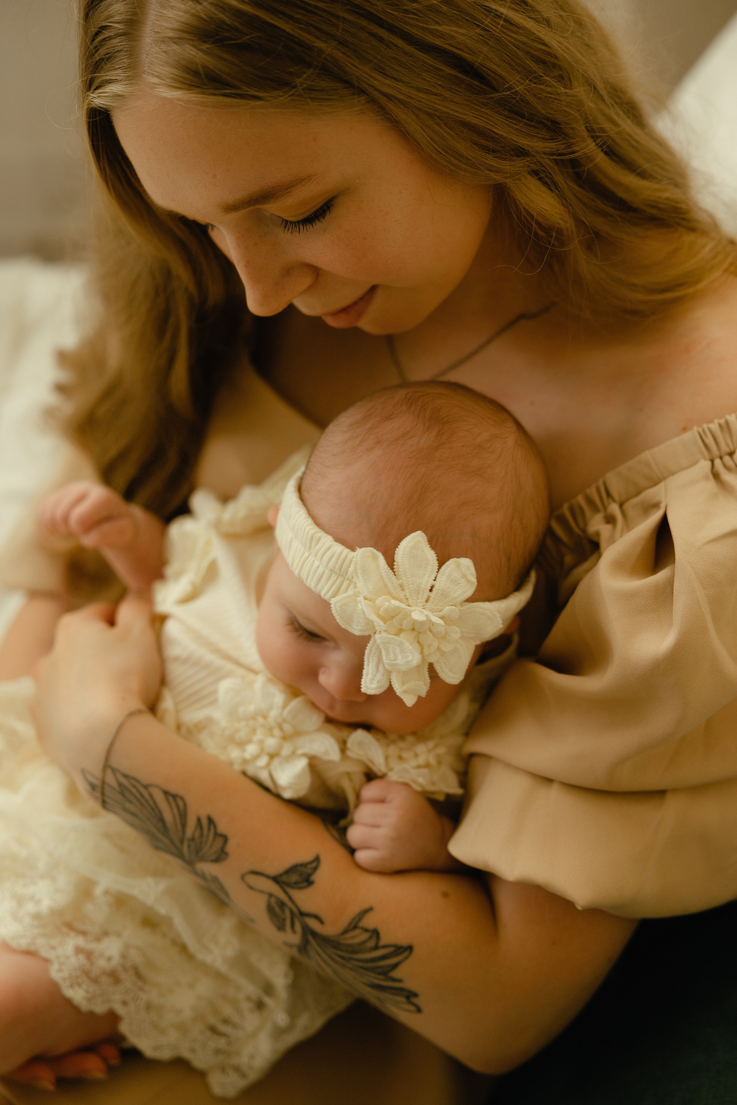 В студии. Главная