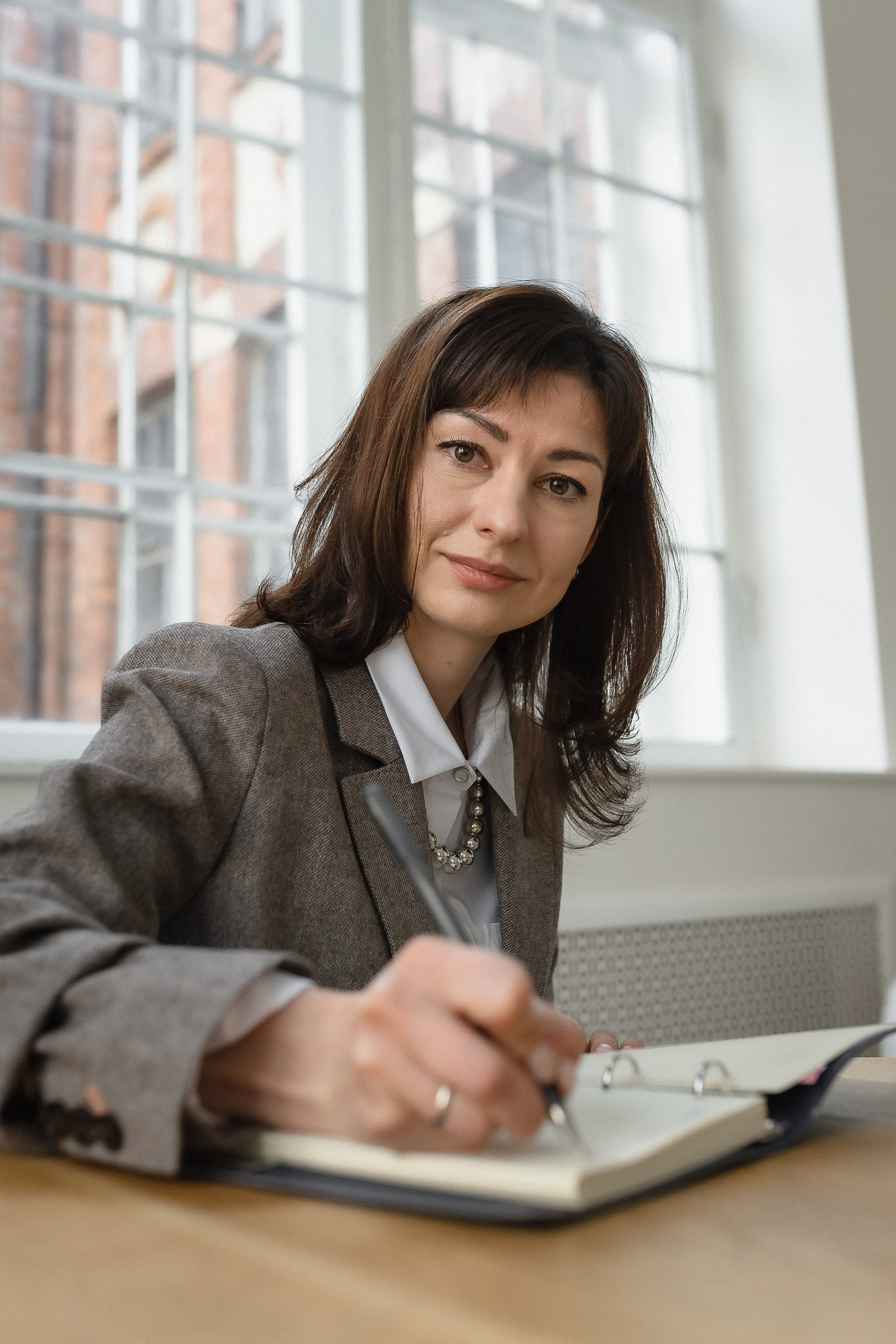 Риелтор. Бизнес портрет. КОНТЕНТ |БРЕНД фотограф Санкт-Петербург — Жанна Олтаржевская