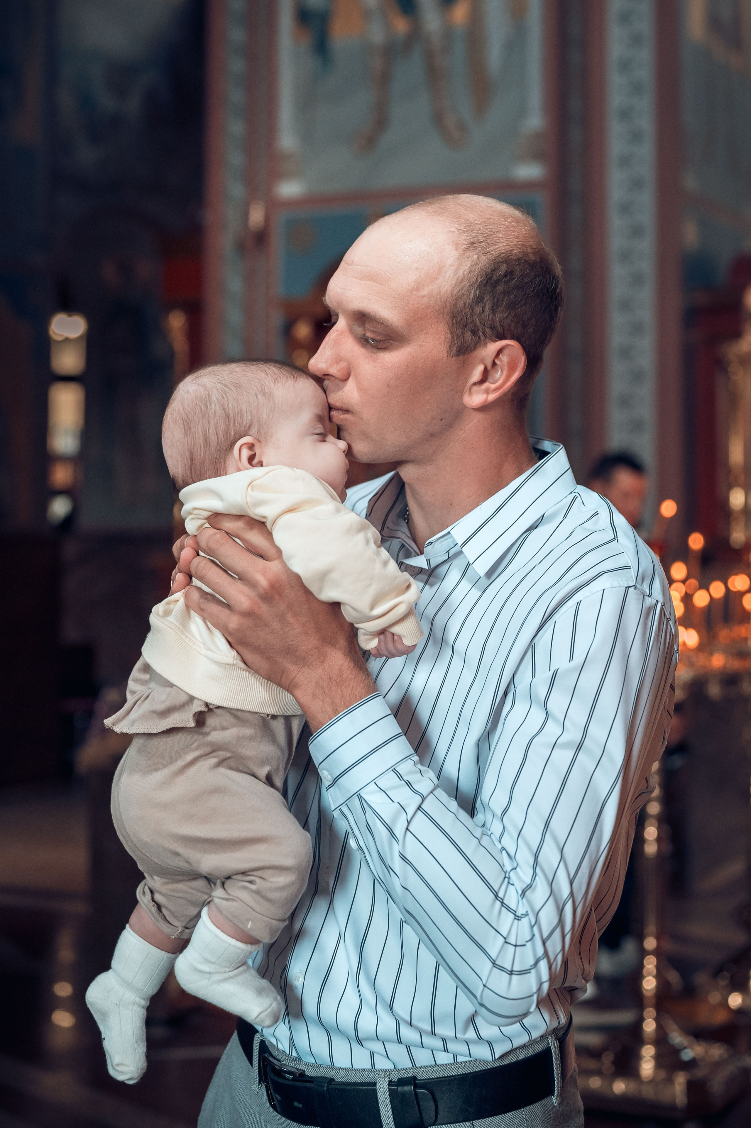 Таинство Крещения в Свято-Георгиевском Храме. Фотограф на Таинство Венчания и Крещения в Краснодаре Абрамова Людмила
