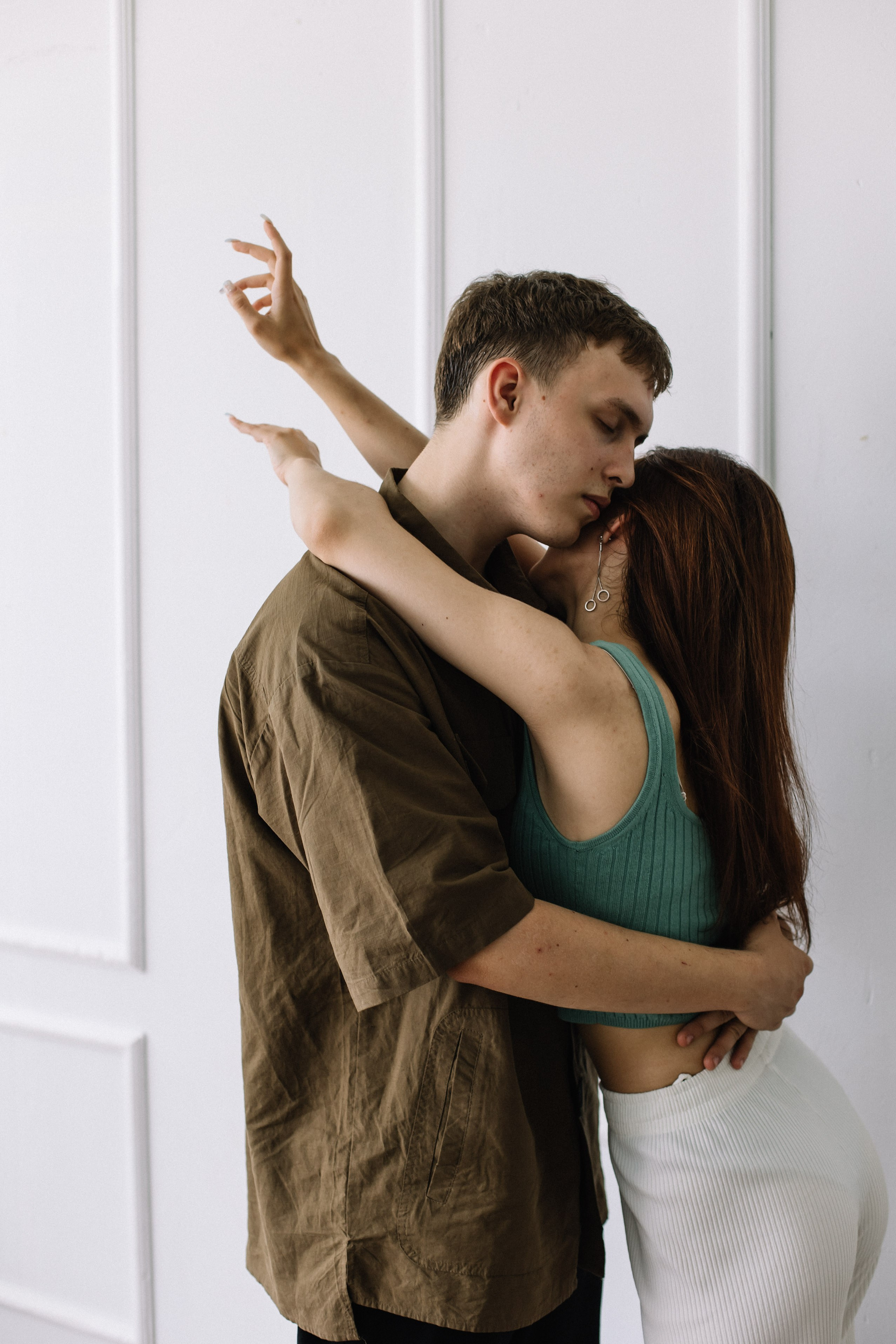 Кирилл & Катерина. Фотограф Григорьева Ольга. Портретная, семейная съёмка, Love Stori, видеосъёмка в городе Чита. Выпускные альбомы, фотокниги