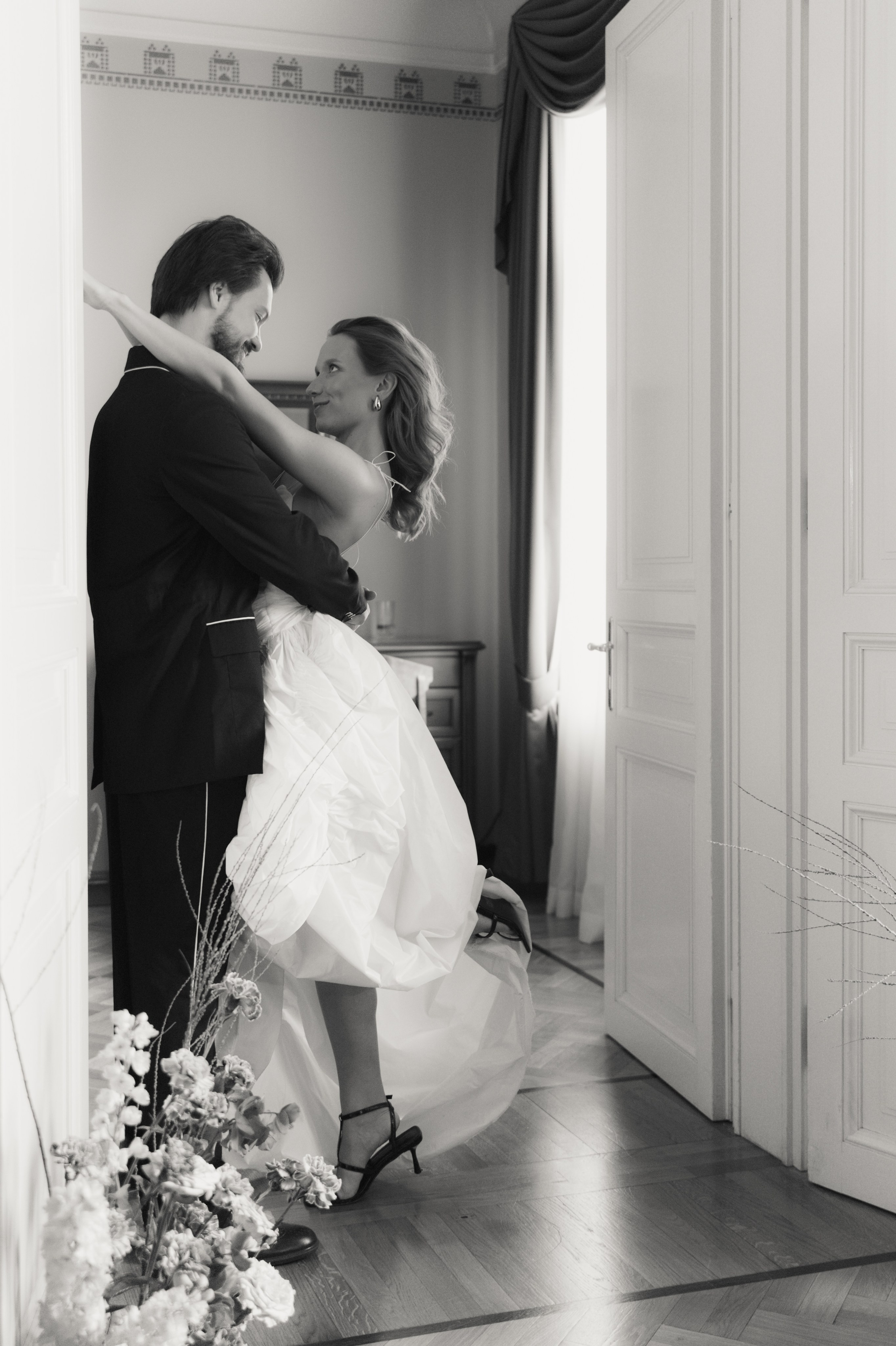 Свадебная фотосессия в гостинице "Националь". Ярослава Ерина — свадебный фотограф в Москве