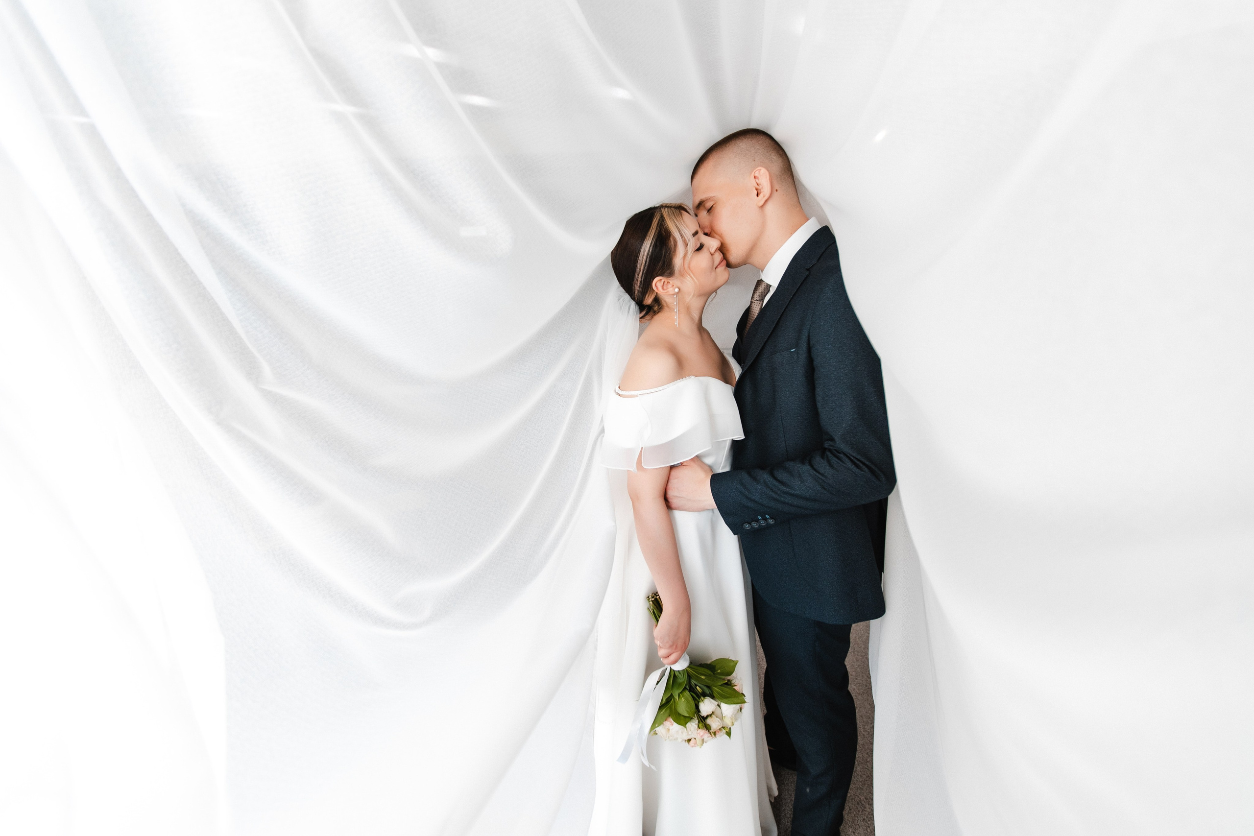 Вадим + Екатерина. Роман Урумбаев фотограф Нижневартовск