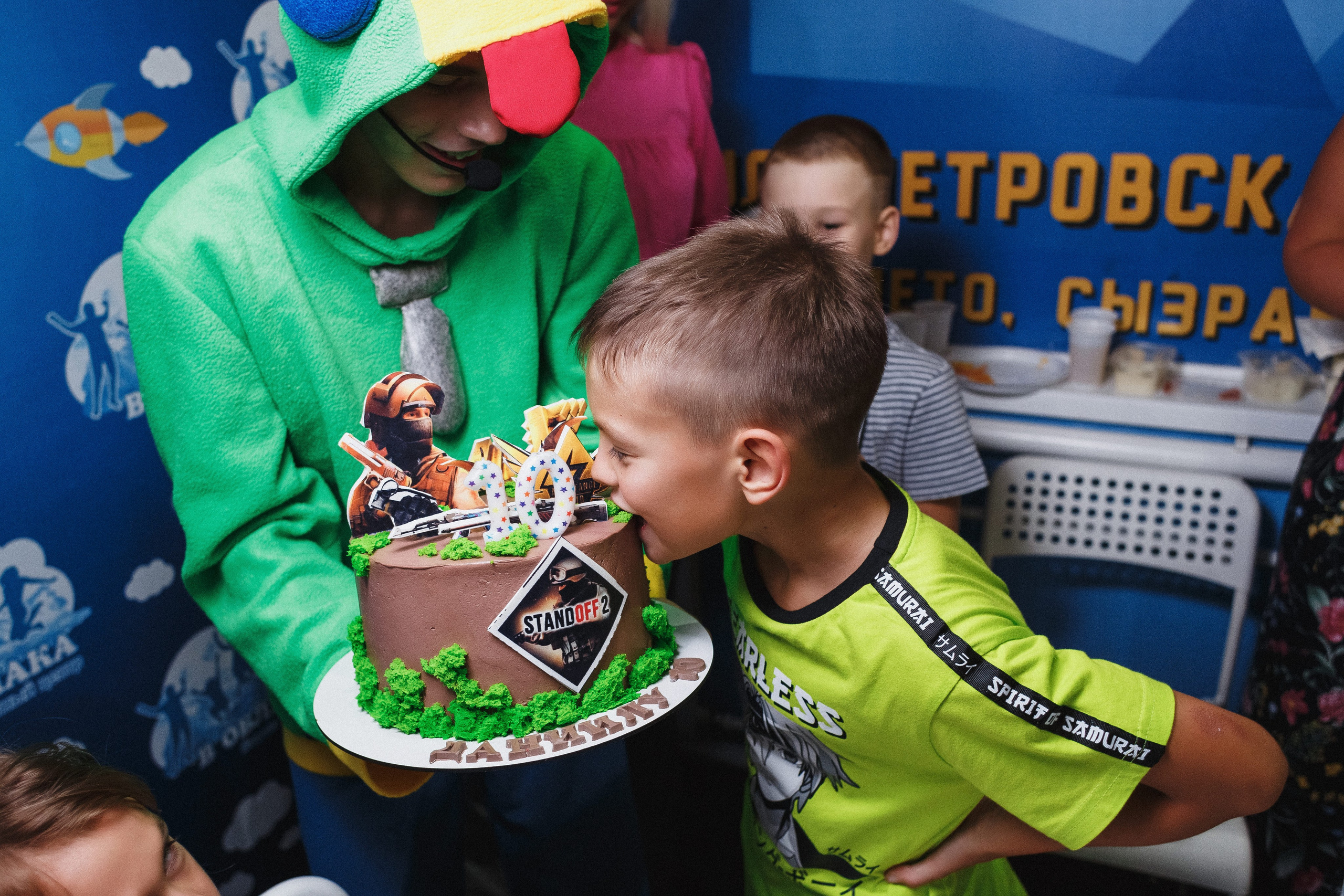 Веселые моменты: День рождения Даниила в 'В облака' Таганрога. Свадебный и семейный фотограф в Таганроге Бакарюк Антон