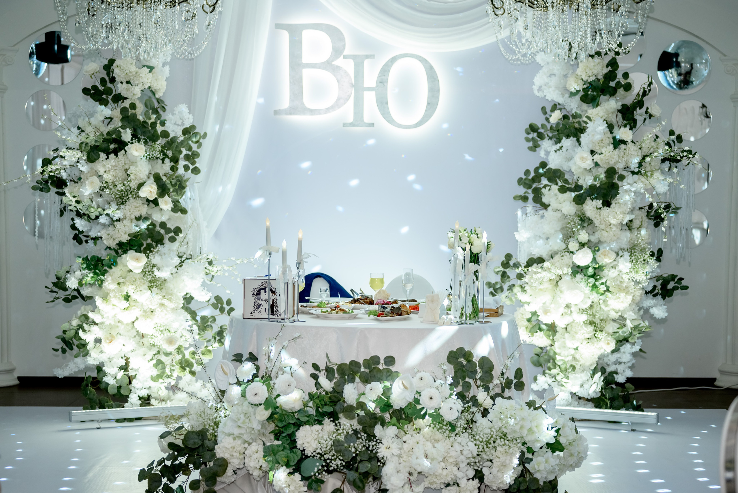 Банкетная часть. Юлия Басня семейный и свадебный фотограф в Донецке