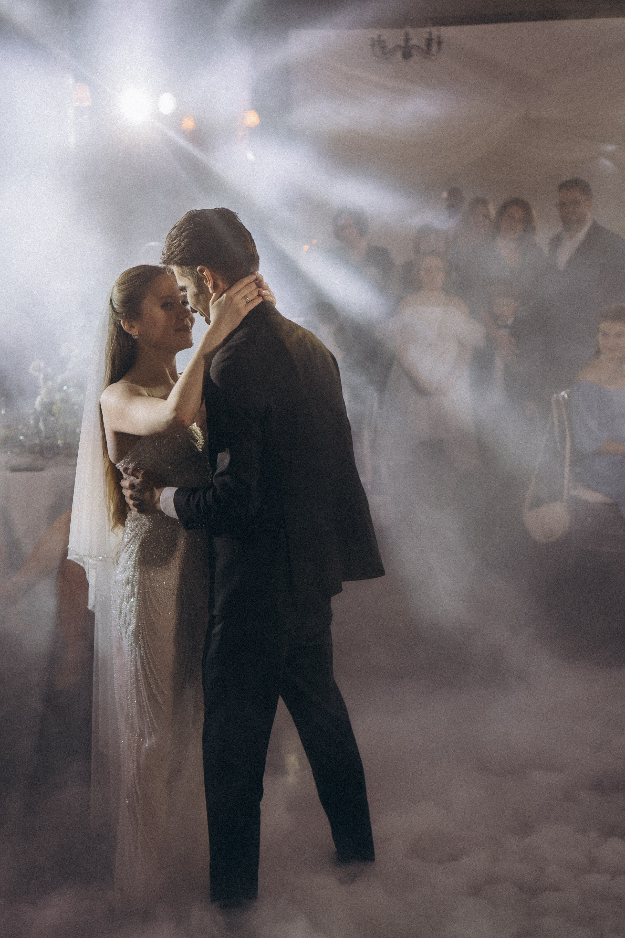 СВАДЕБНАЯ СЬЕМКА СБОРОВ В ОТЕЛЕ И ВЫЕЗД НА ЦЕРЕМОНИЮ (СНЯТО В СИБИРЕ В НИЖНЕВАРТОВСКЕ). Профессиональный фотограф, Санкт-Петербург — Виктория Богомолова