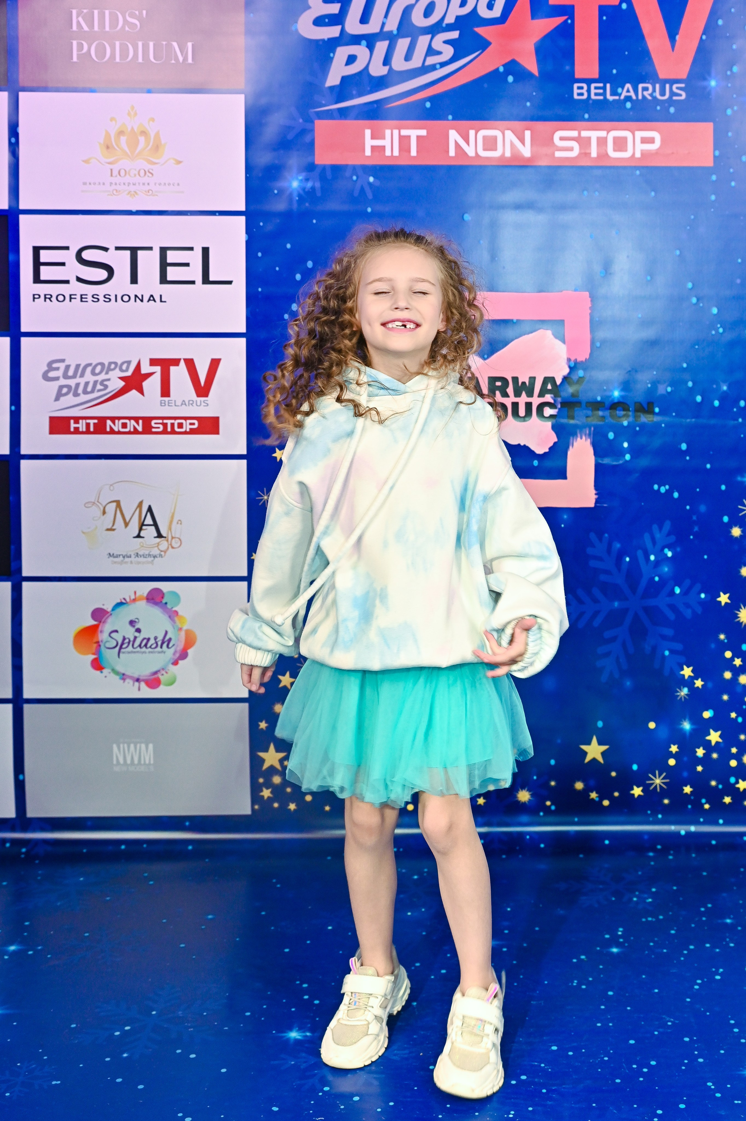 Большая новогодняя тусовка. Фотоуслуги, услуги фотографа, фотографирование важных событий