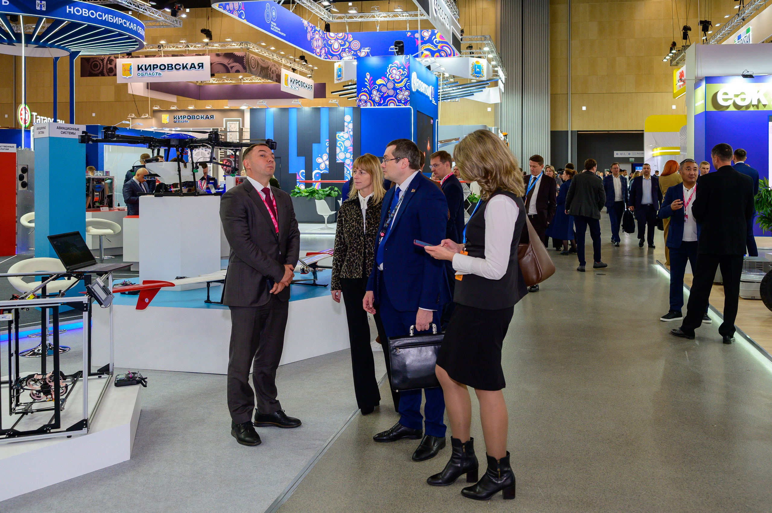 BigindustrialweekBelarus. Фотоуслуги, услуги фотографа, фотографирование важных событий