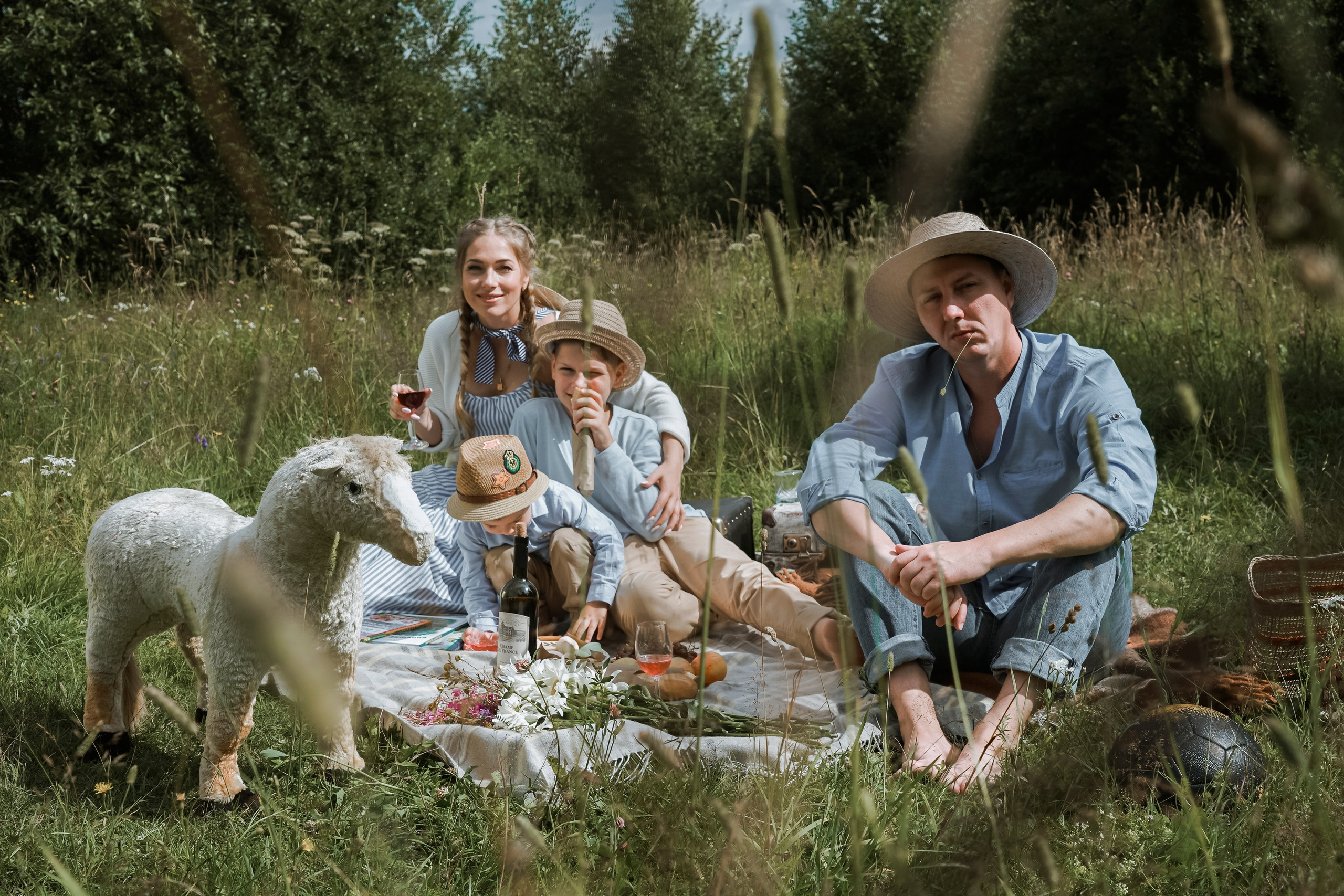 Семейная съёмка на старой Мельнице. Свадебный, семейный и контент фотограф в Санкт- Петербурге Елена Грие