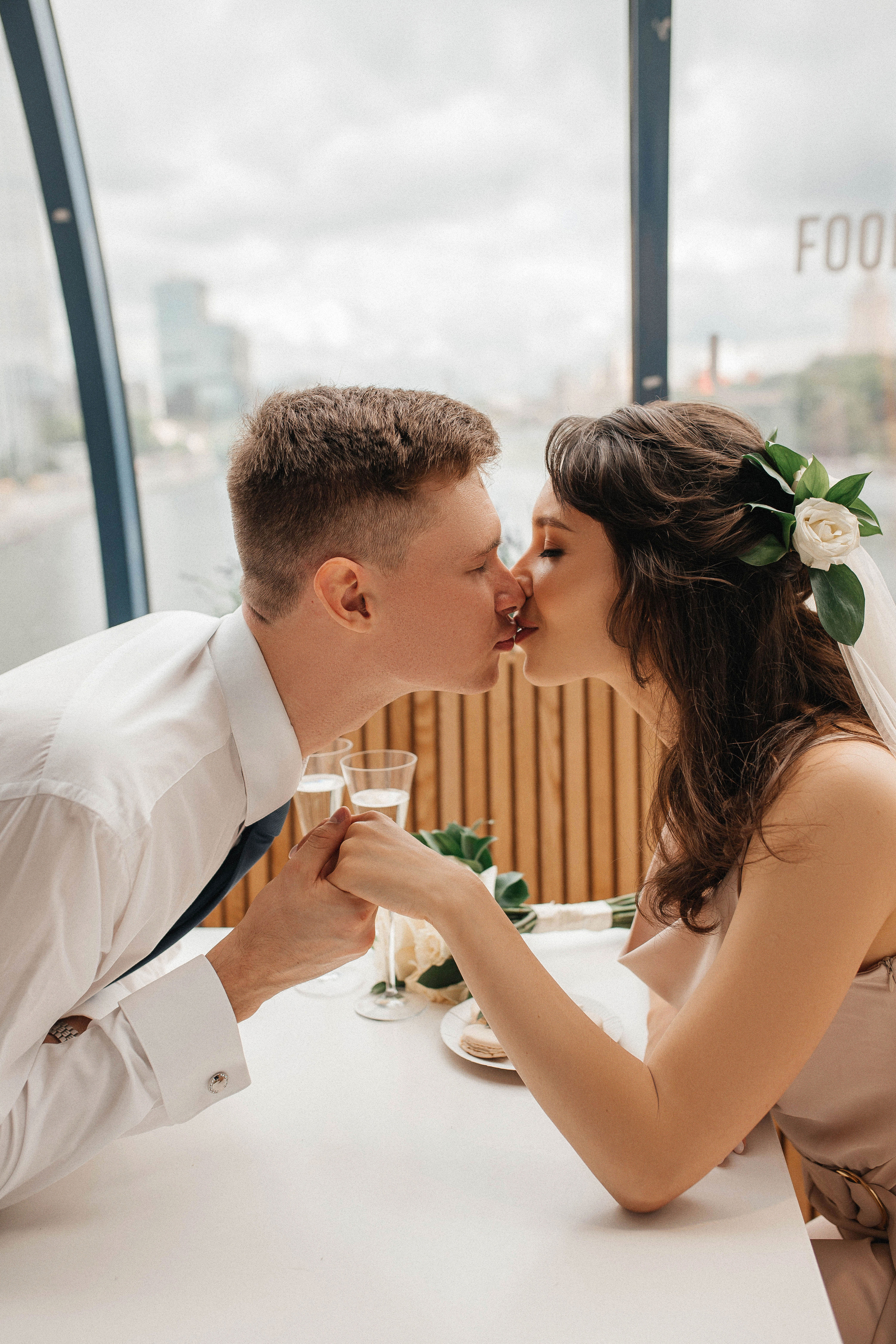 Свадебная фотосессия Москва Сити. Свадебный и семейный фотограф в Москве