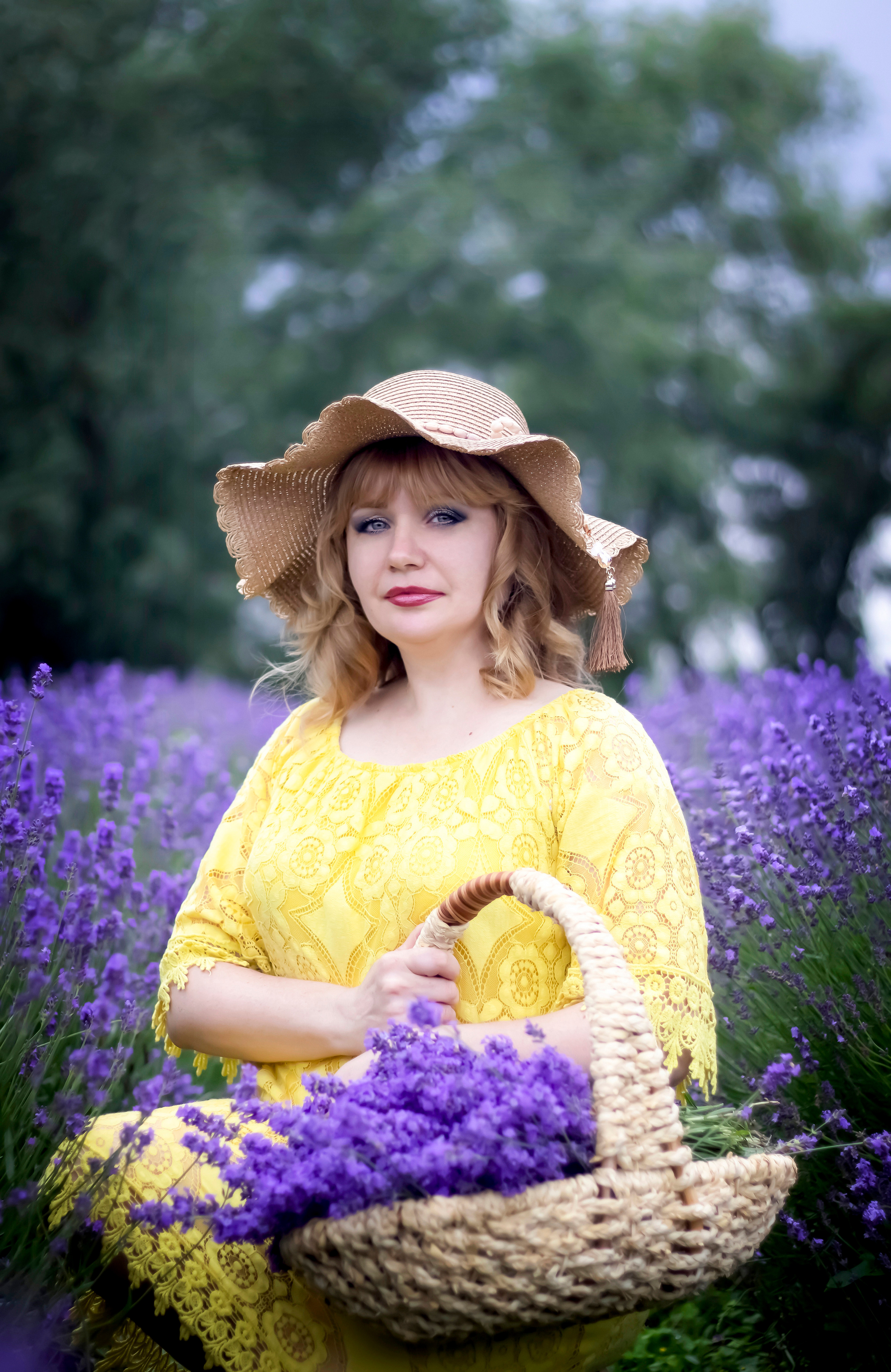 ЕЛЕНА В ЛАВАНДЕ. Фотограф Людмила Лебединская г. Краснодар (Приморско-Ахтарский р-он)