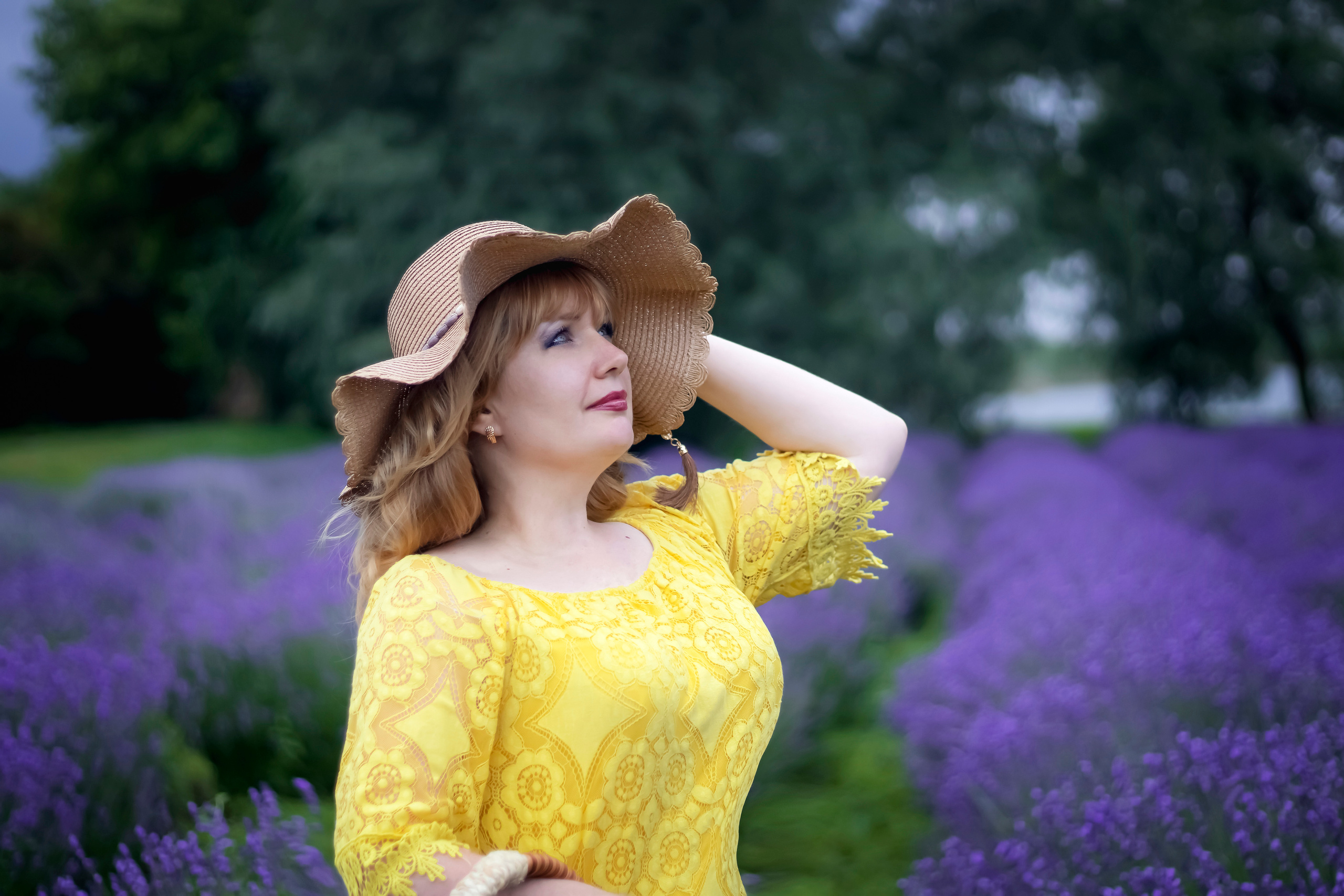 ЕЛЕНА В ЛАВАНДЕ. Фотограф Людмила Лебединская г. Краснодар (Приморско-Ахтарский р-он)