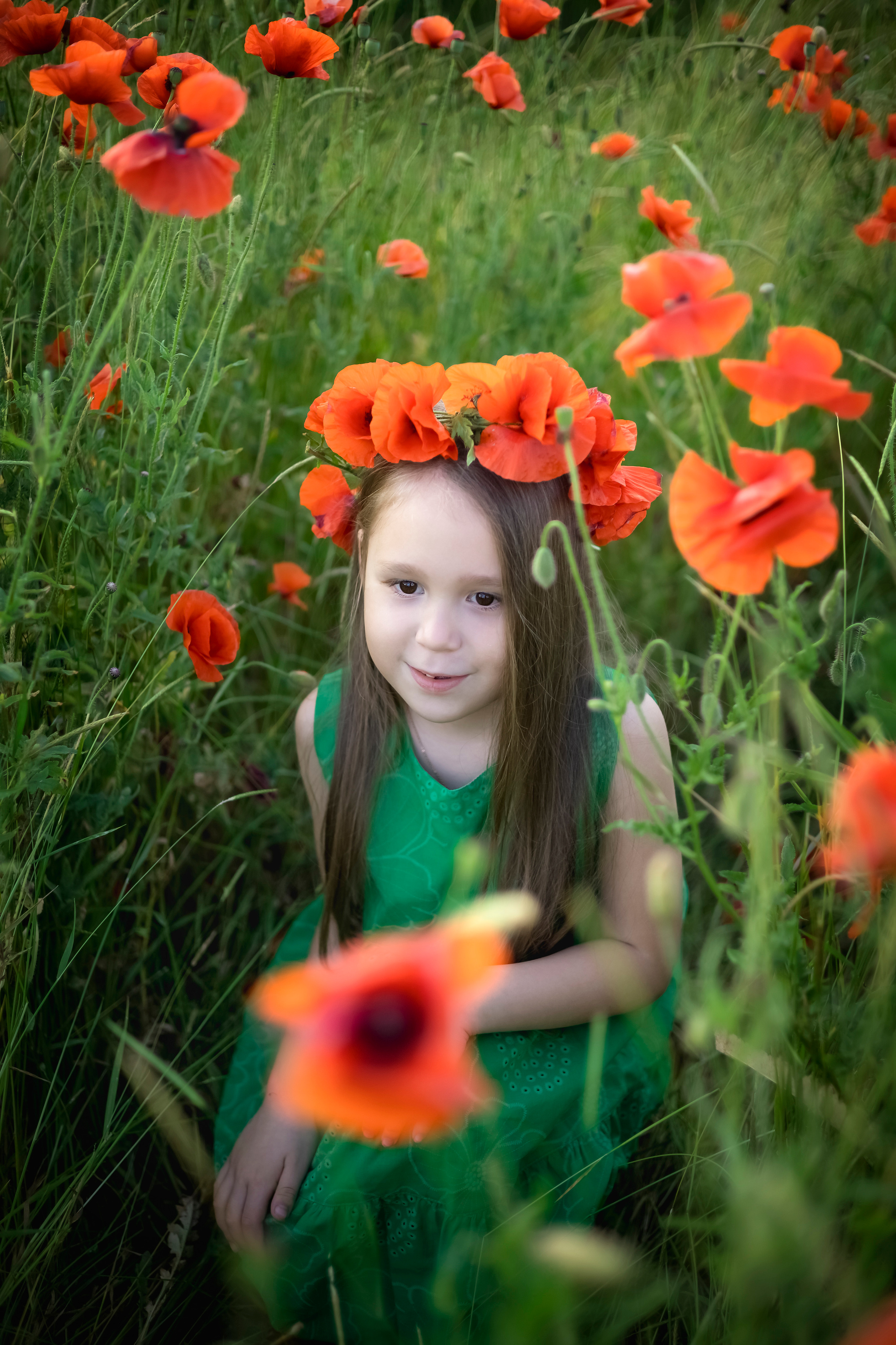 САШУЛЯ В МАКАХ. Фотограф Людмила Лебединская г. Краснодар (Приморско-Ахтарский р-он)