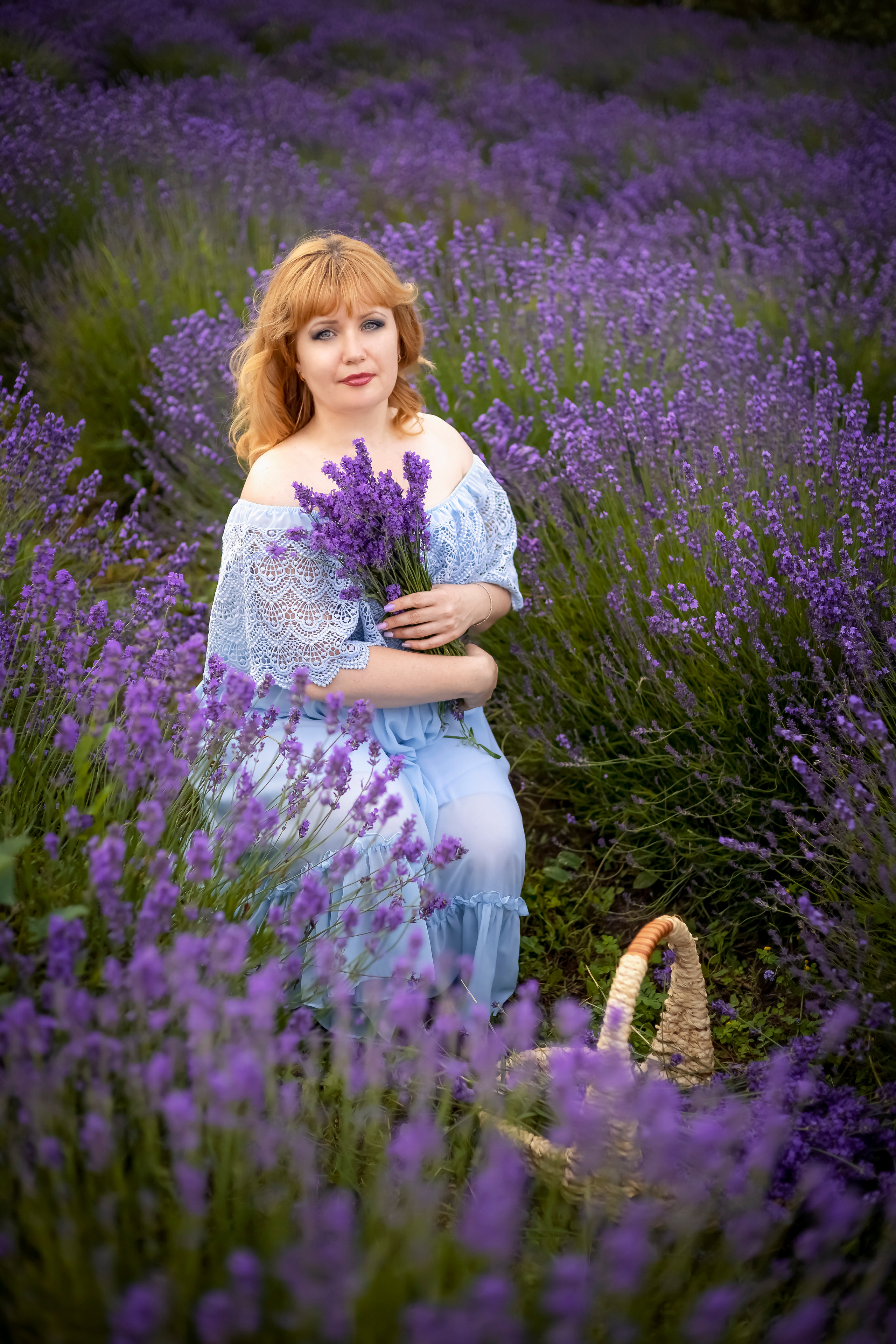 ЕЛЕНА В ЛАВАНДЕ. Фотограф Людмила Лебединская г. Краснодар (Приморско-Ахтарский р-он)