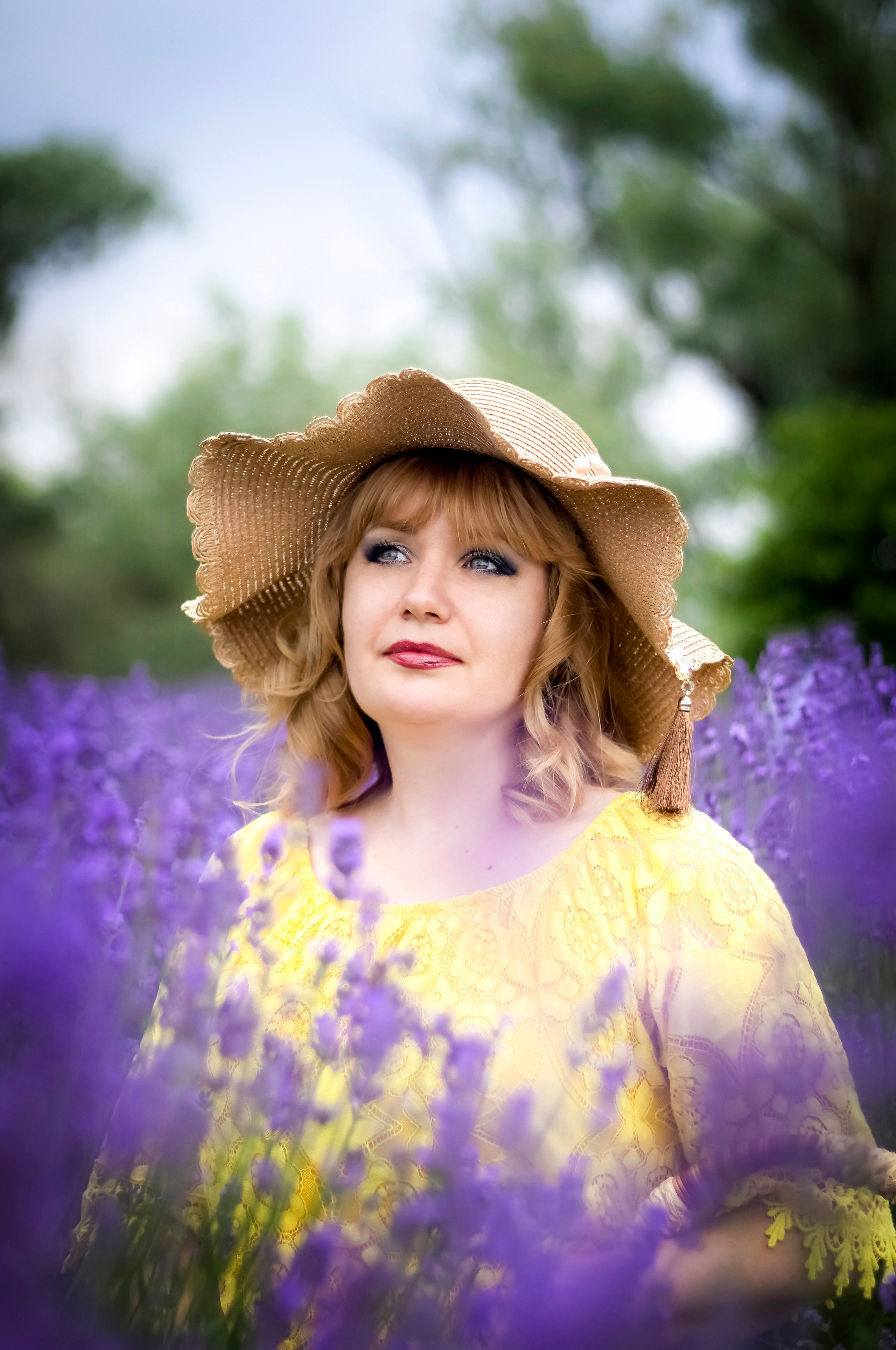 ЕЛЕНА В ЛАВАНДЕ. Фотограф Людмила Лебединская г. Краснодар (Приморско-Ахтарский р-он)