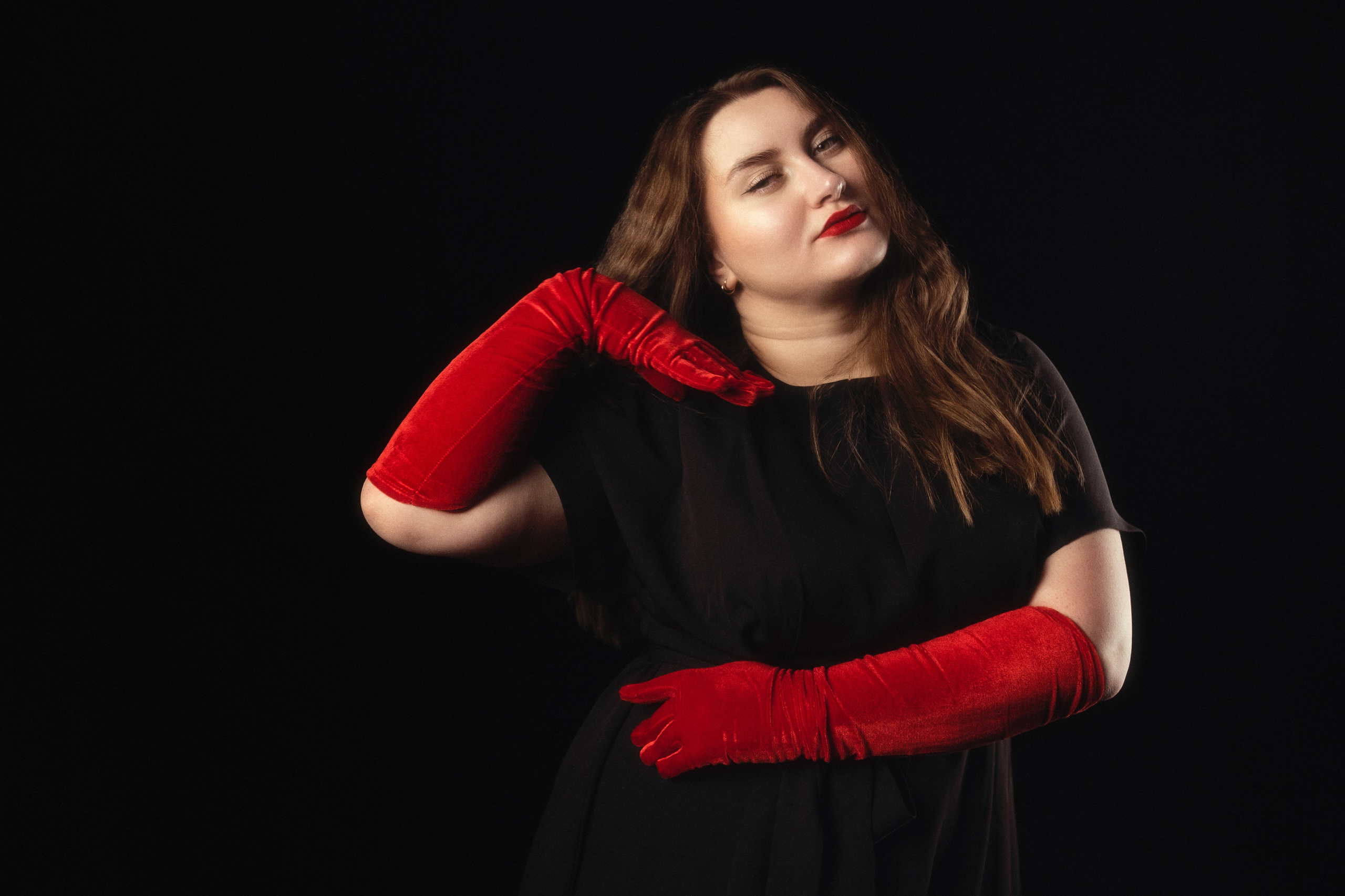 Лиза. Креативный фотограф и ретушёр в Омске