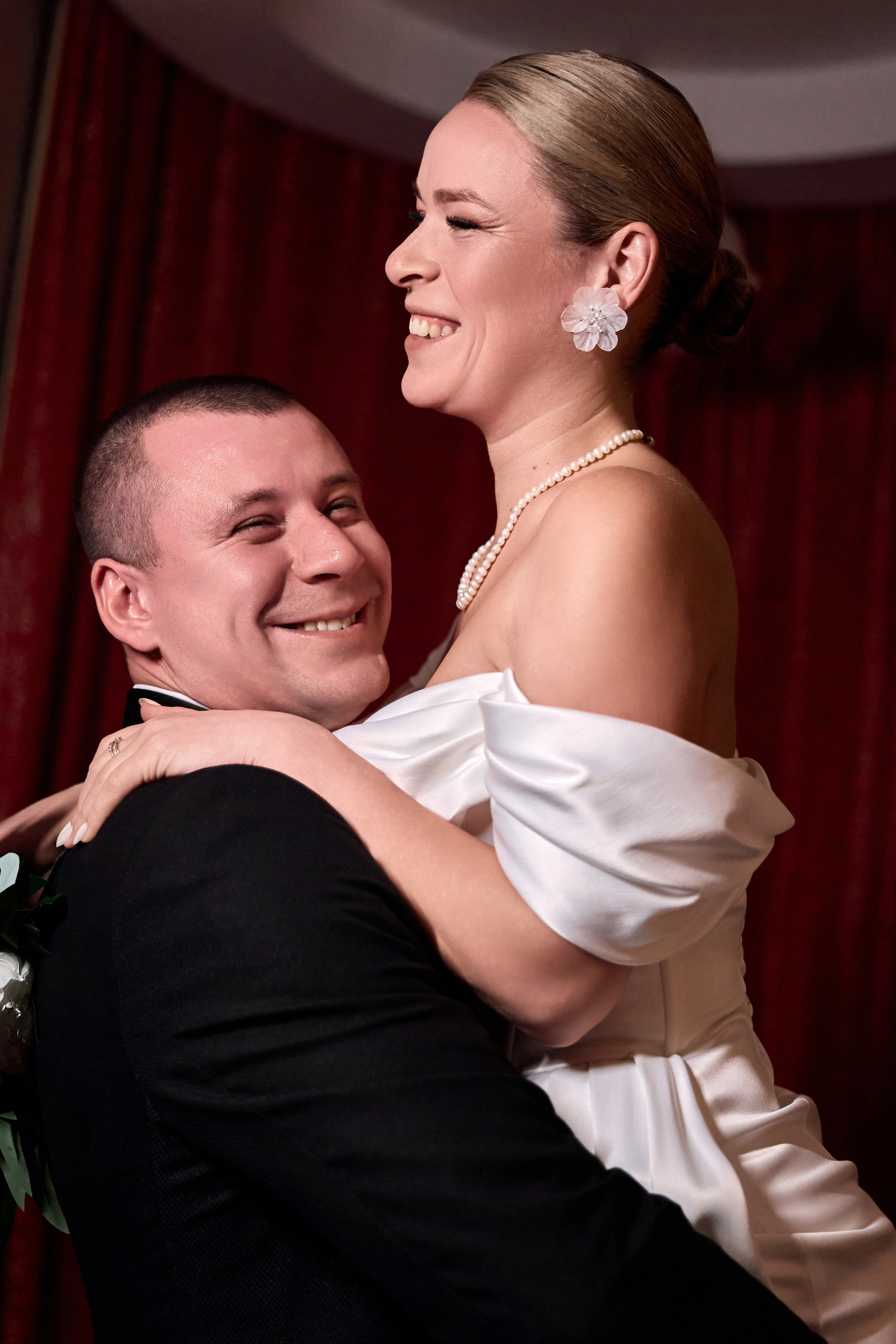 Утро невесты и свадебная фотосессия в гостинице