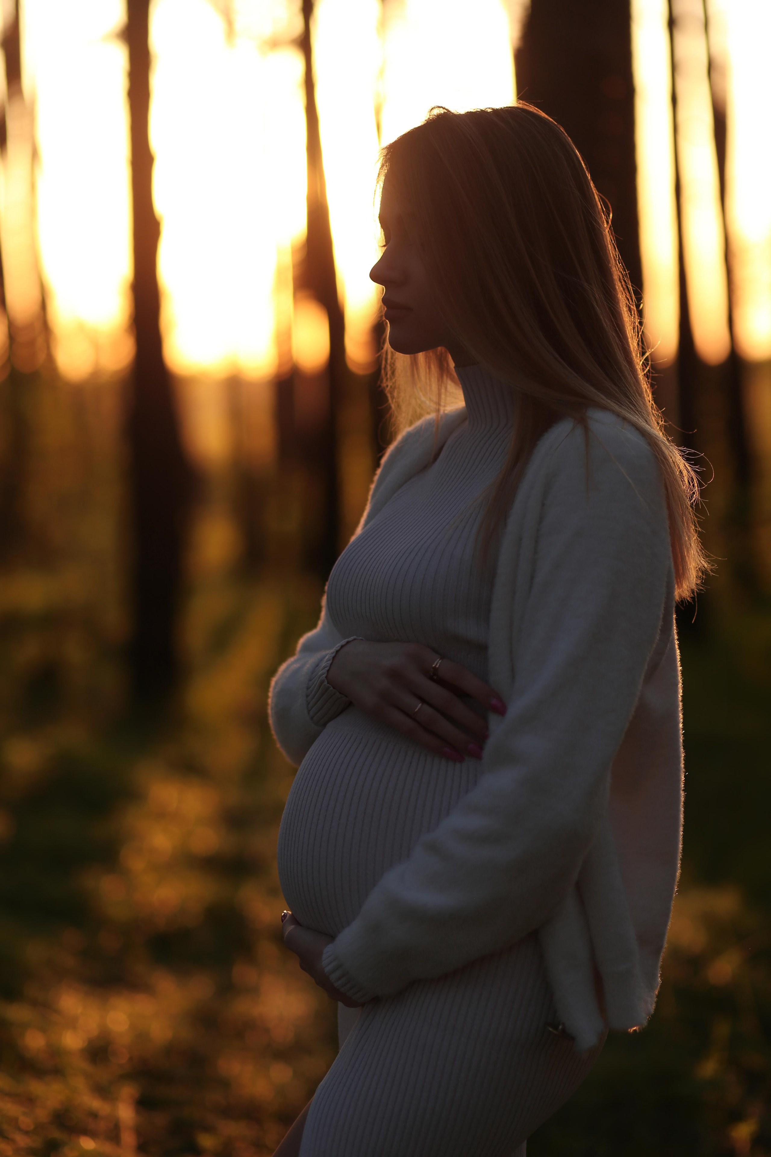 Цветущий лес на закате. Семейный фотограф в Воронеже Плотникова Алина
