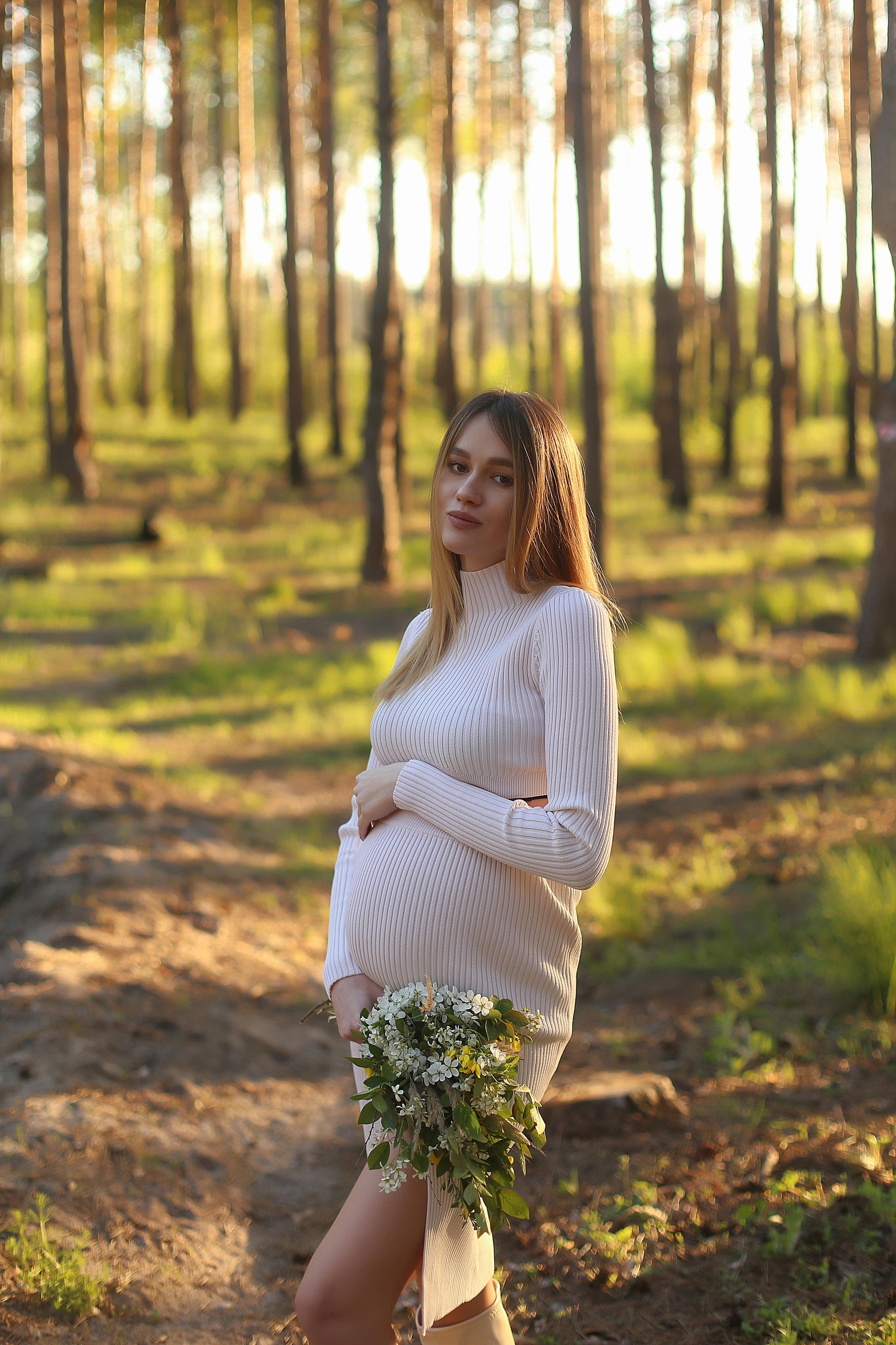 Цветущий лес на закате. Семейный фотограф в Воронеже Плотникова Алина