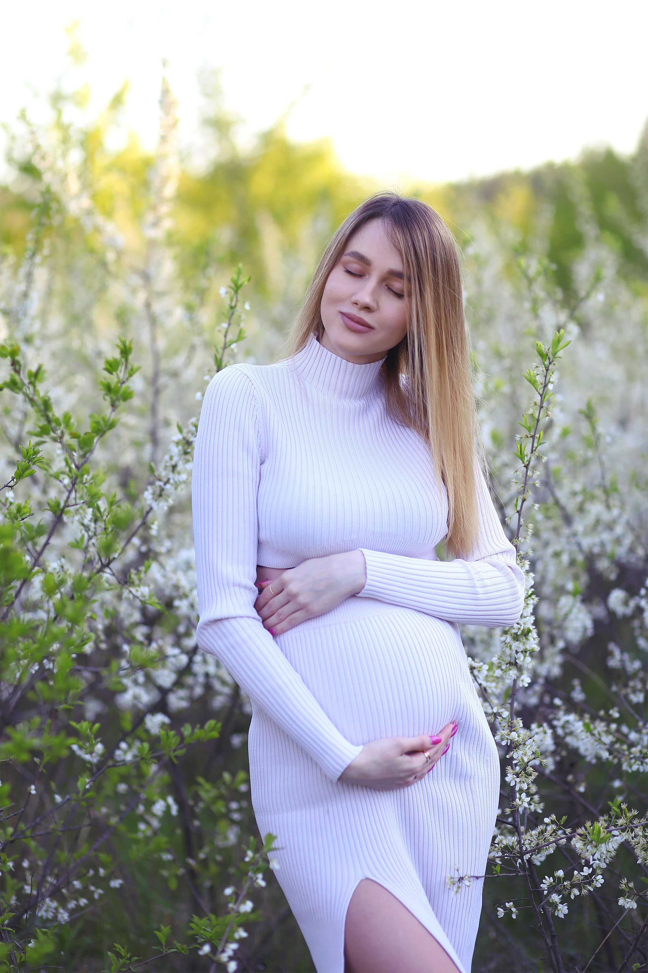 Цветущий лес на закате. Семейный фотограф в Воронеже Плотникова Алина