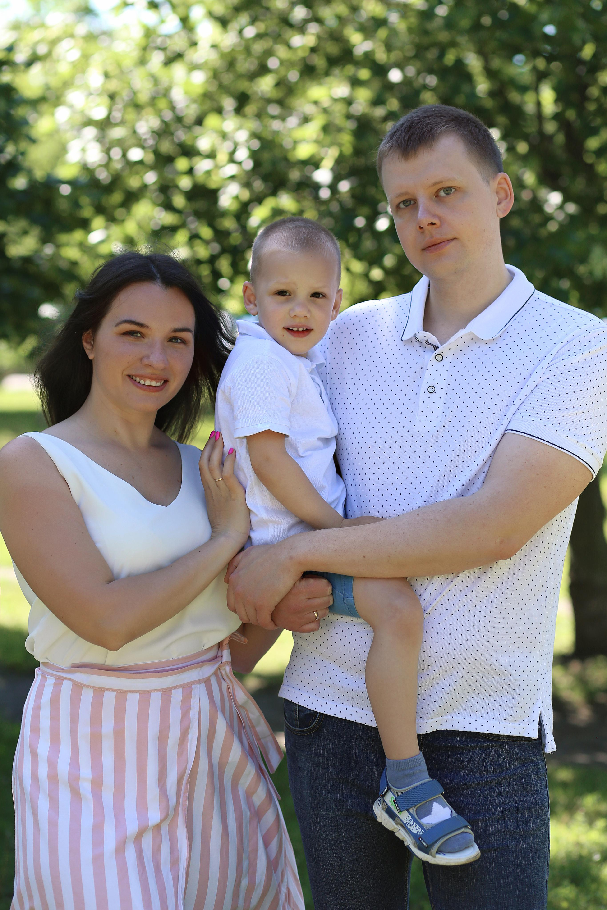 Прогулка у Арены. Семейный фотограф в Воронеже Плотникова Алина