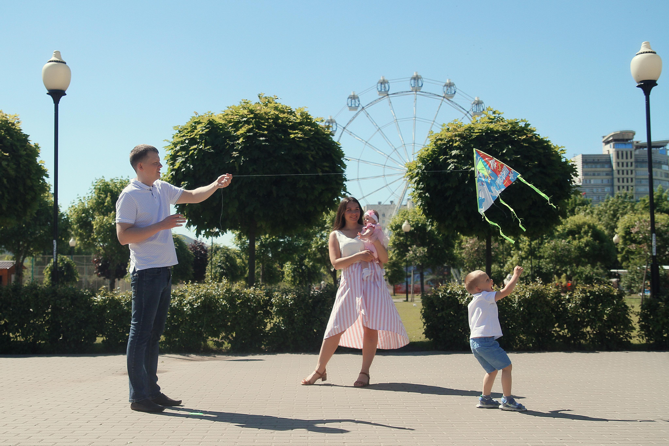 Прогулка у Арены. Семейный фотограф в Воронеже Плотникова Алина