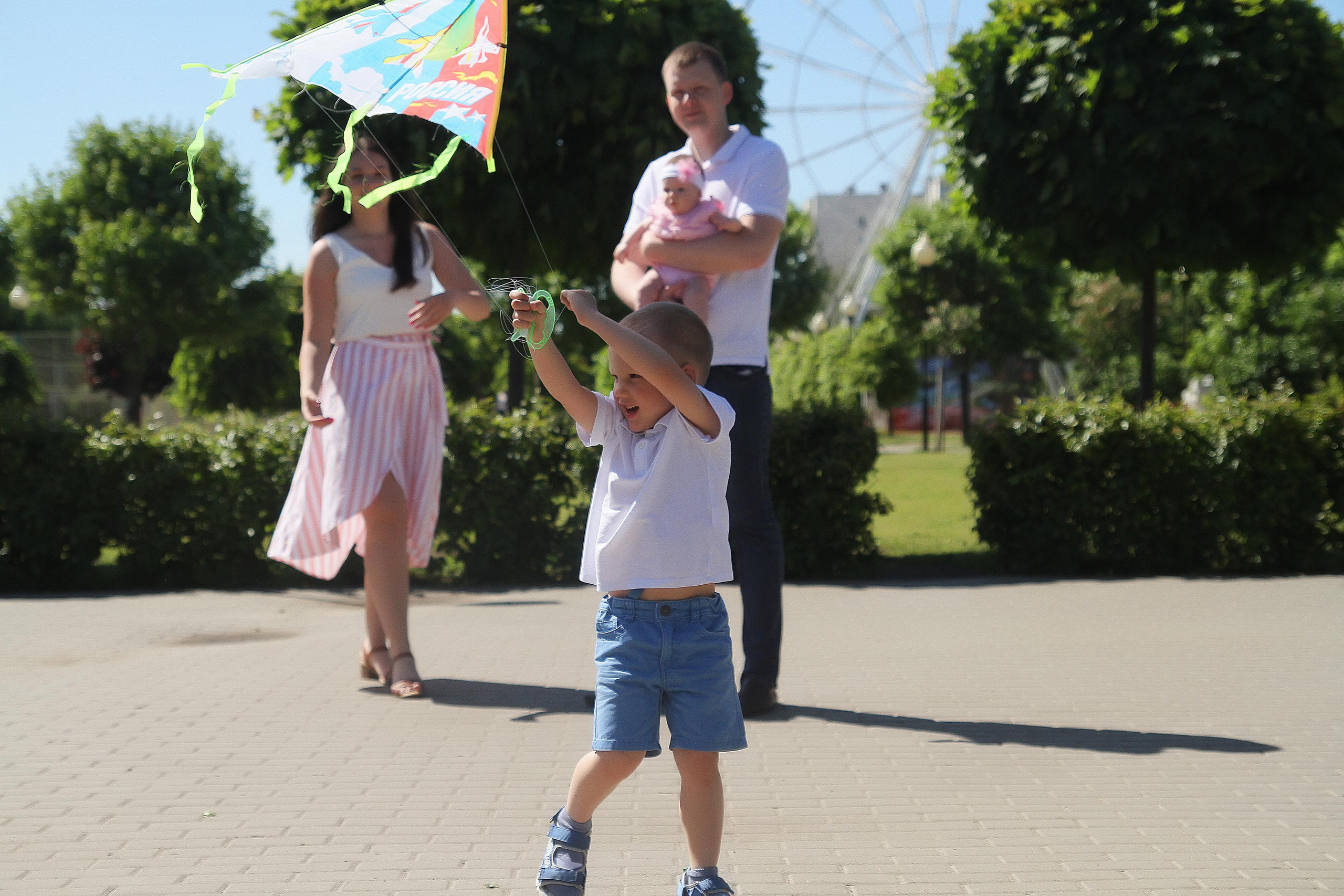 Прогулка у Арены. Семейный фотограф в Воронеже Плотникова Алина