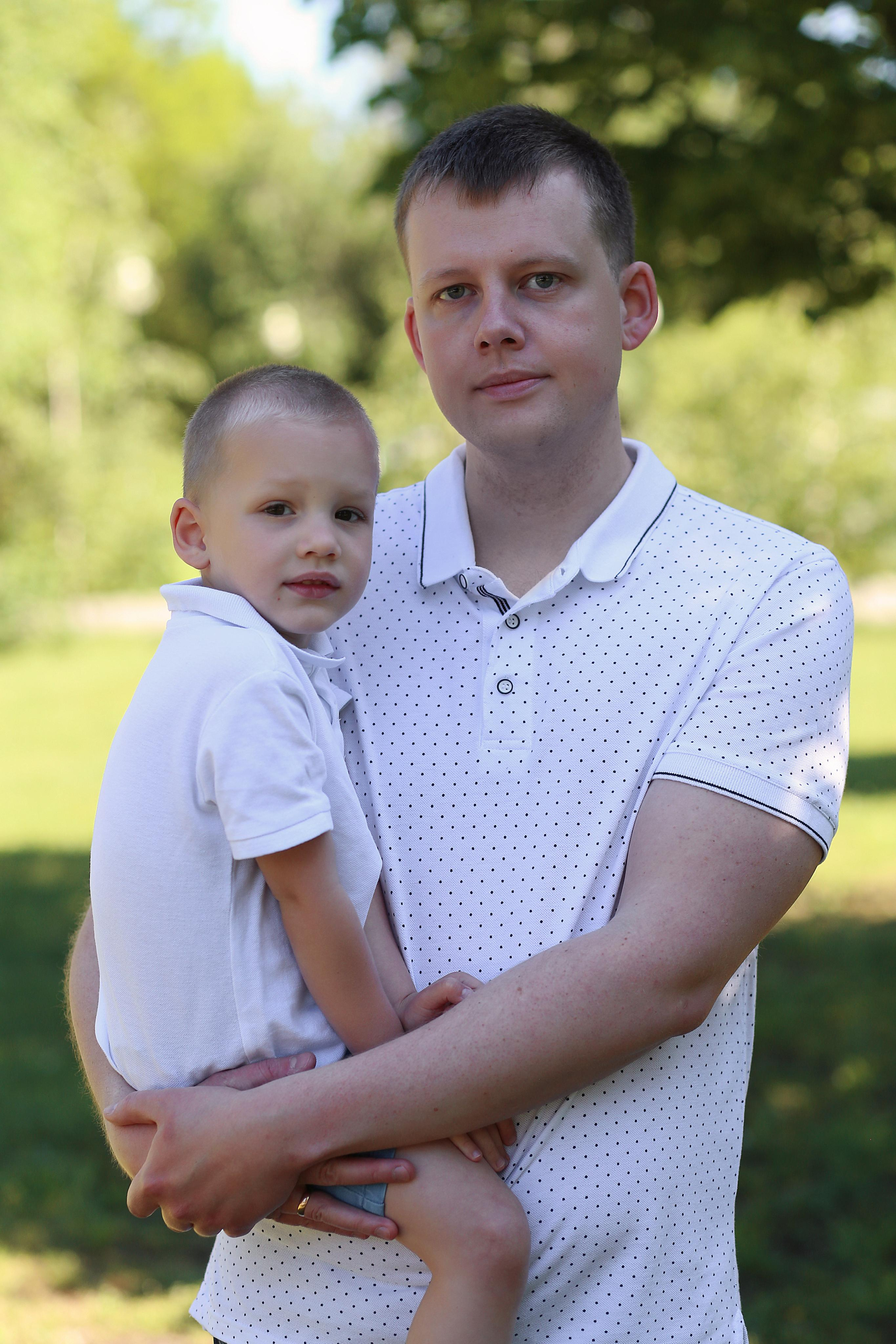 Прогулка у Арены. Семейный фотограф в Воронеже Плотникова Алина