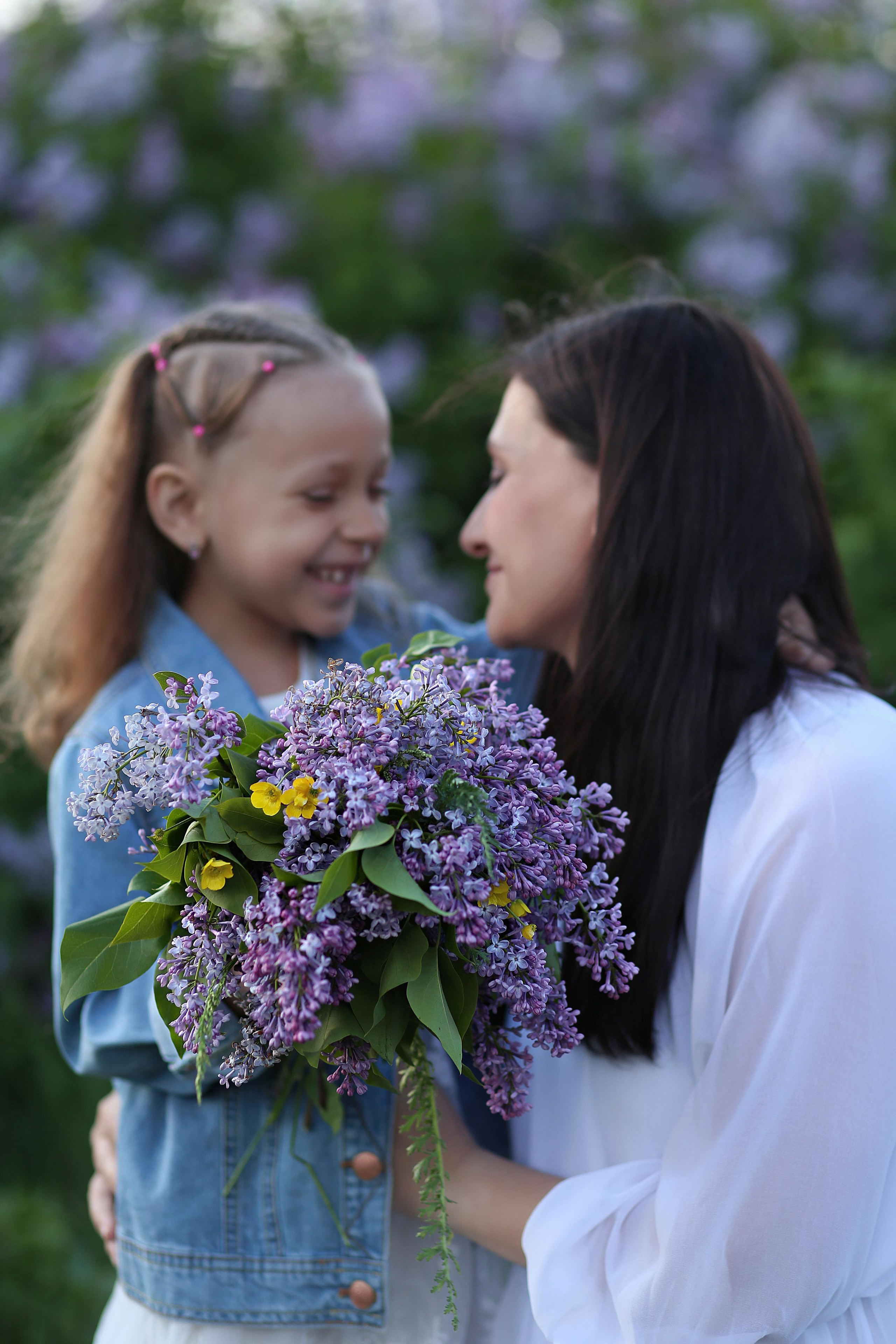 Сирень и улыбки. Семейный фотограф в Воронеже Плотникова Алина