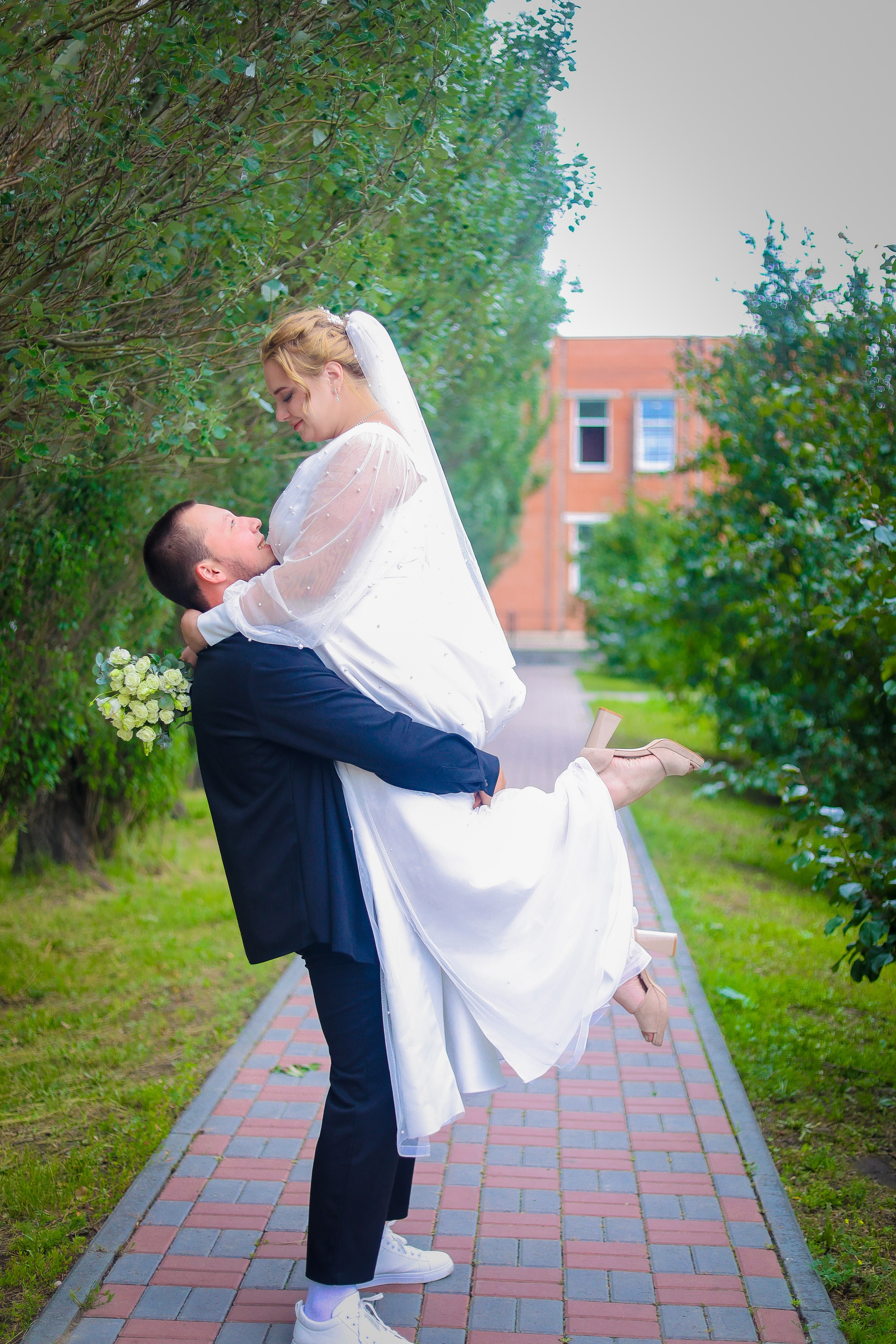 Свадебные фотосессии Барнаул/ Алейск. Выпускные альбомы для школ и Детских садов в Барнауле /Выпускные/Свадебные/Детские/Семейные и др. виды съёмок /Фотограф Вера Валейко