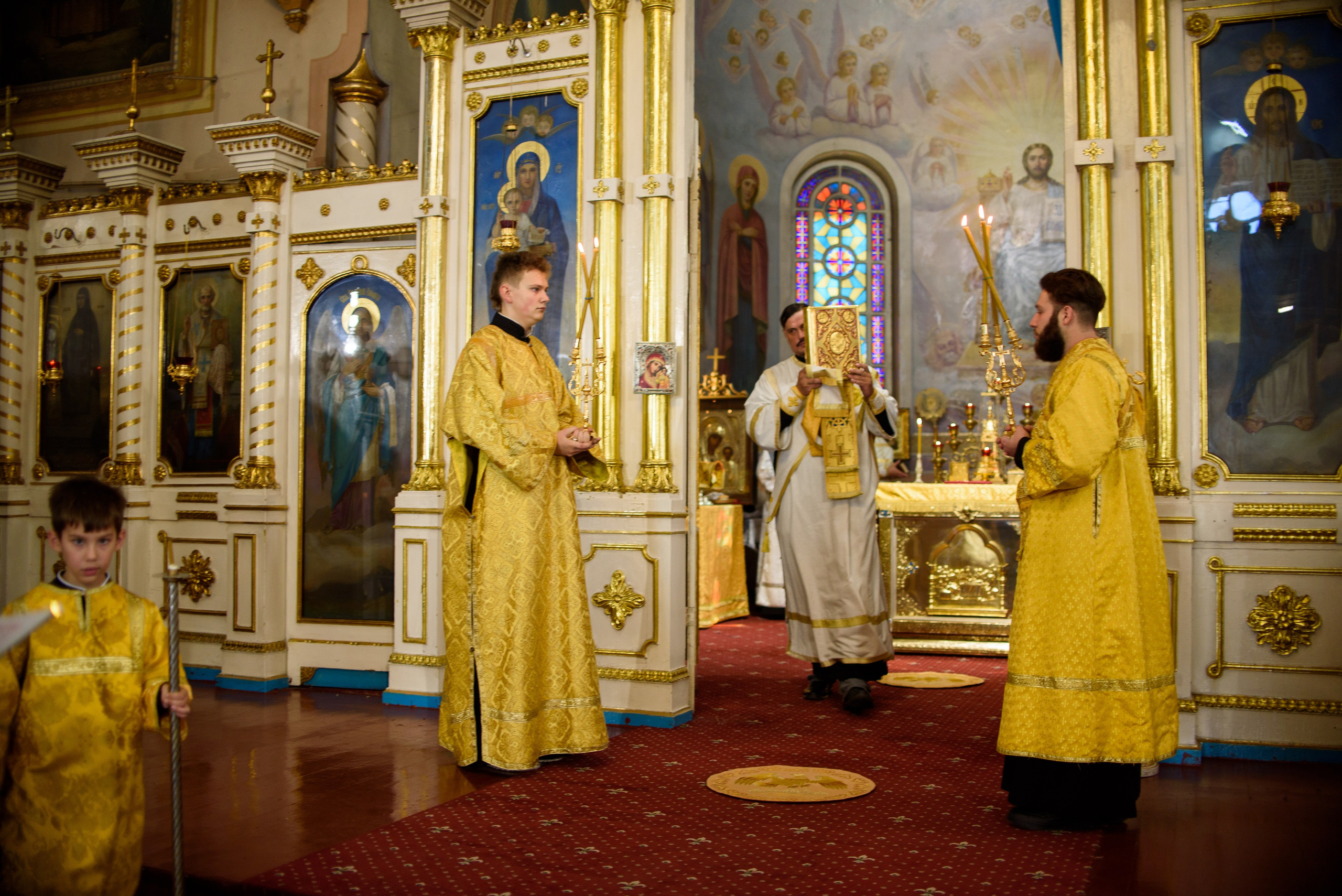 Воскресная литургия 29.10.2023. Семейный и свадебный фотограф в Феодосии и Коктебеле