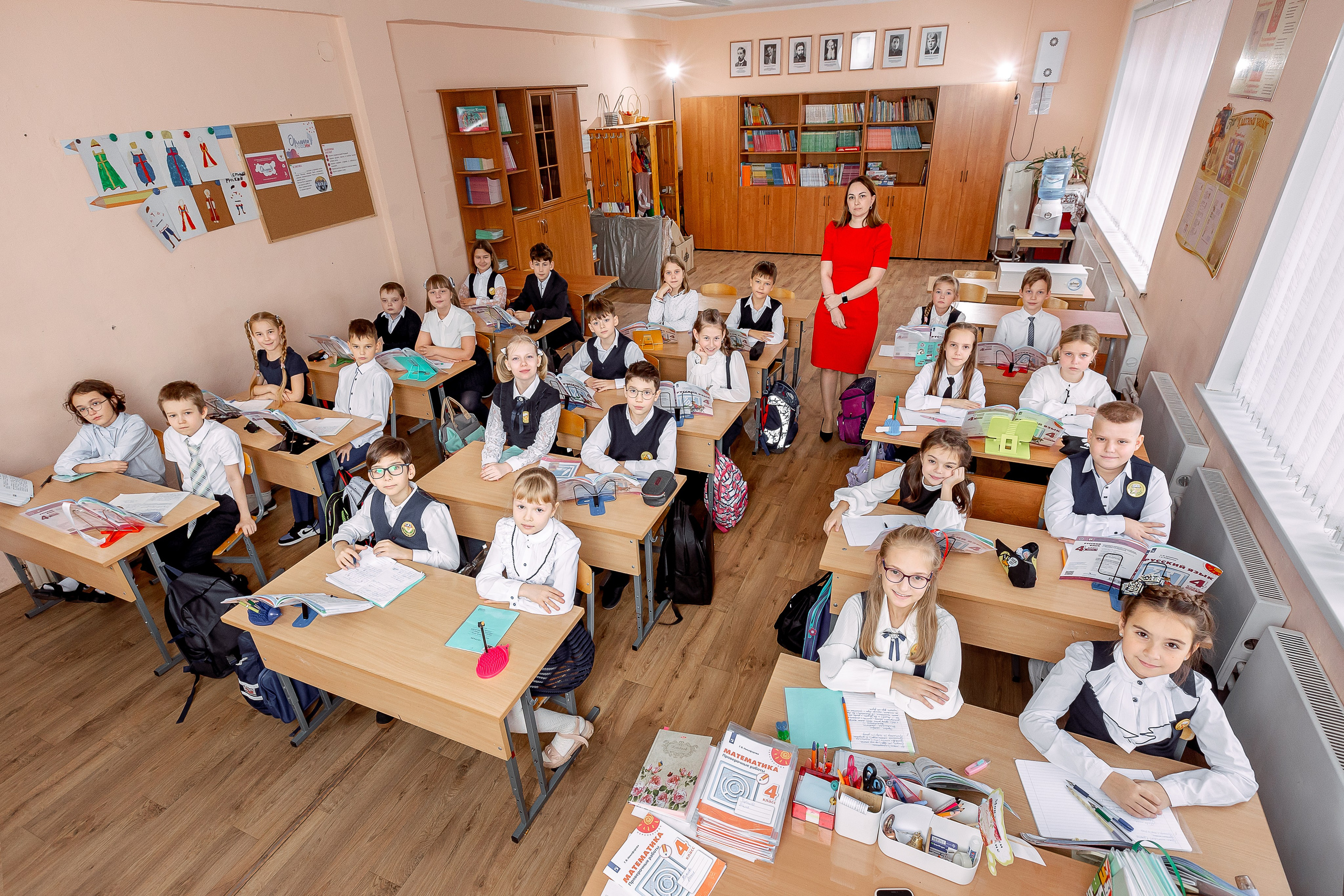 Репортаж на уроках. Семейный и детский фотограф Комина Елена, Власиха, Одинцово