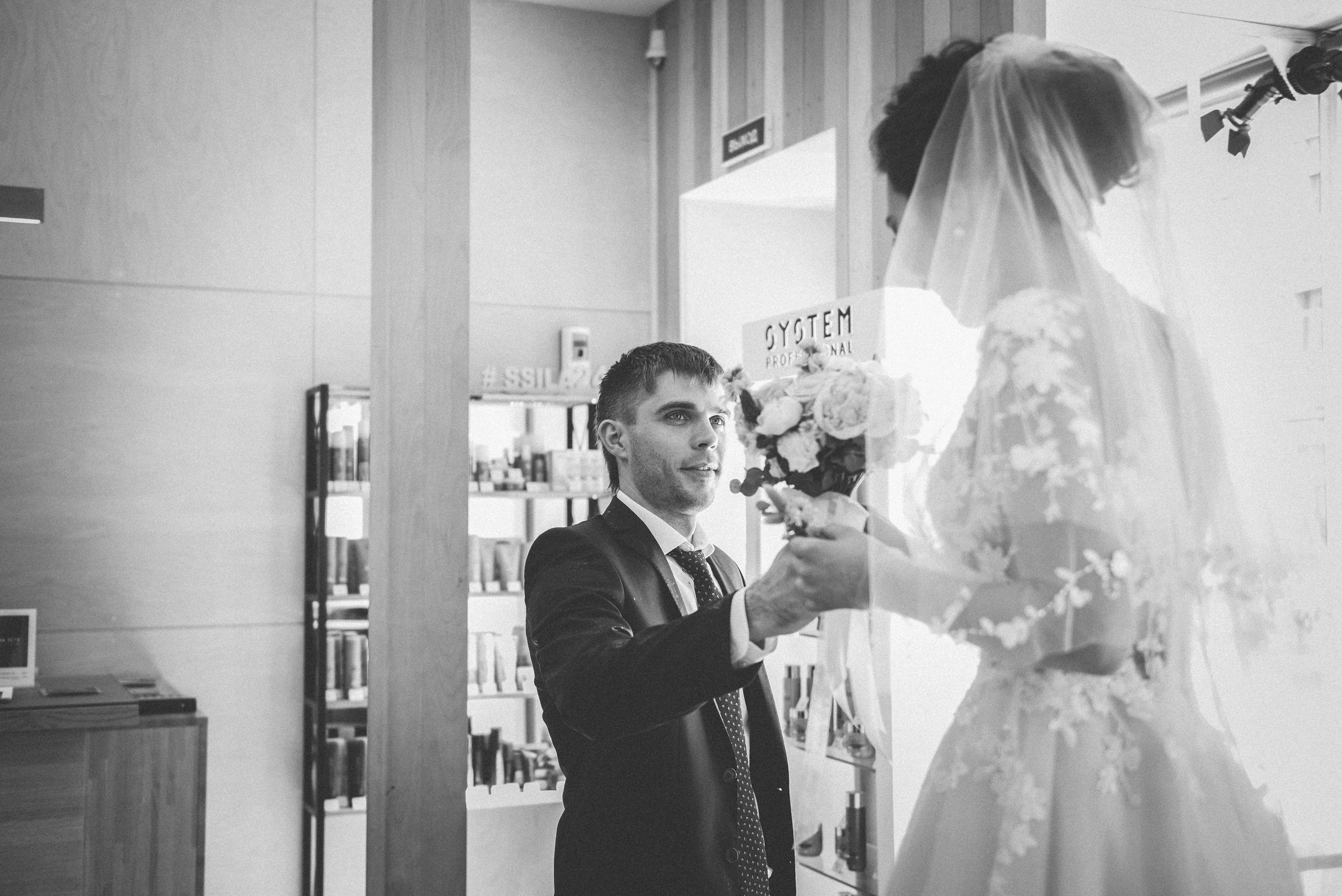 Свадьба для любителей ч/б фото. Артем и Айна. Свадебный и семейный фотограф София Невская