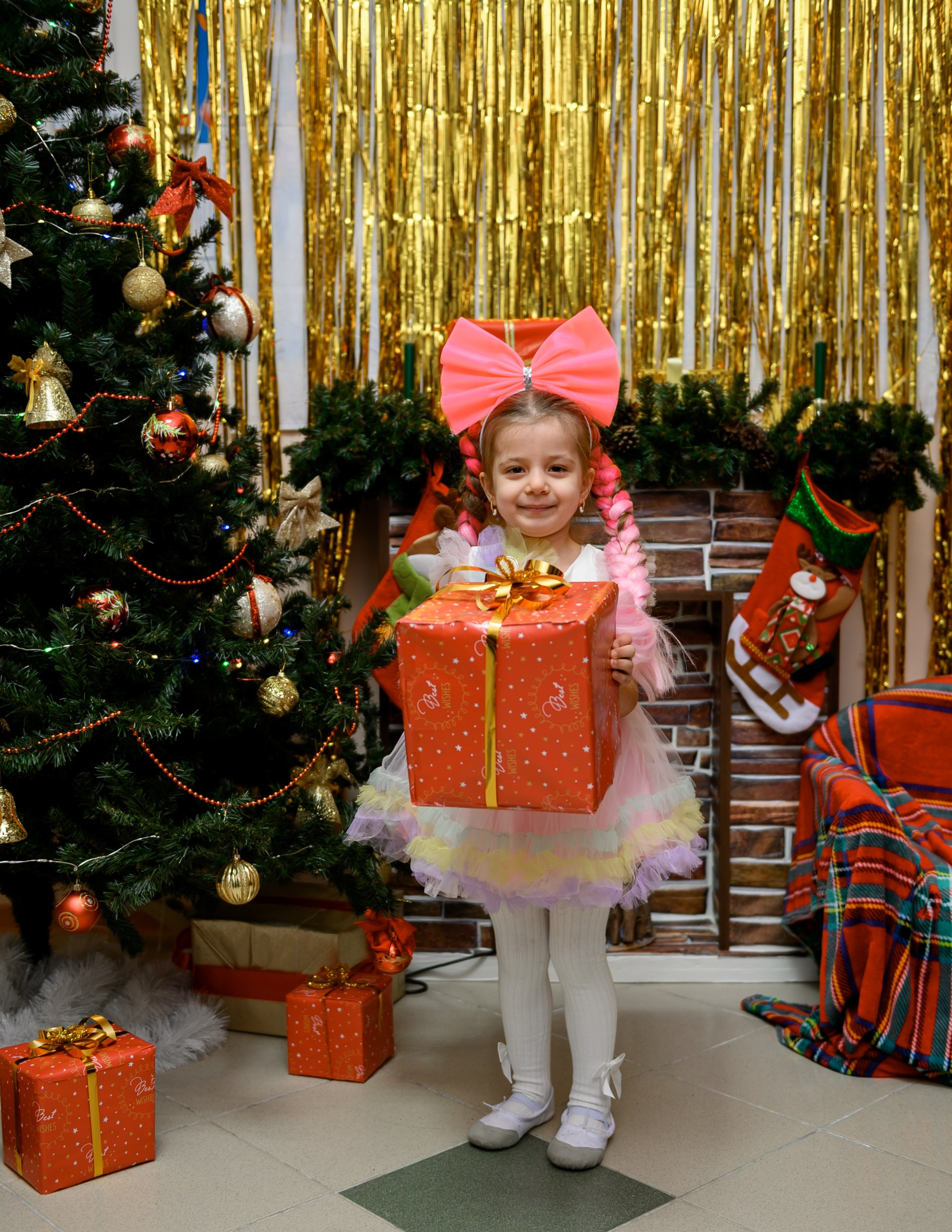 Елка 2025 садик Адлер. Свадебный и семейный фотограф София Невская