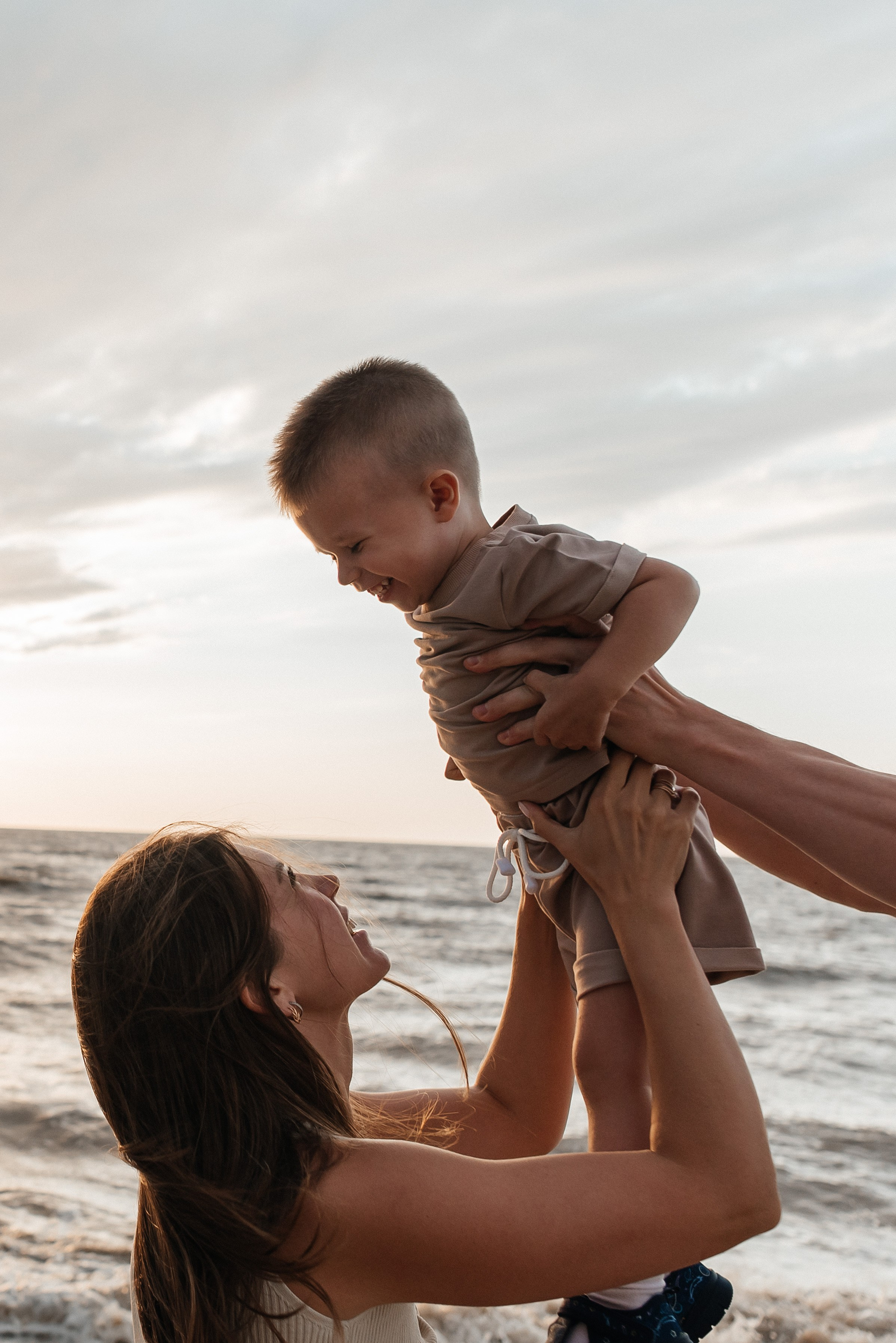 Чудесные закаты. Детский и семейный фотограф выпускной альбом Приморско-Ахтарск