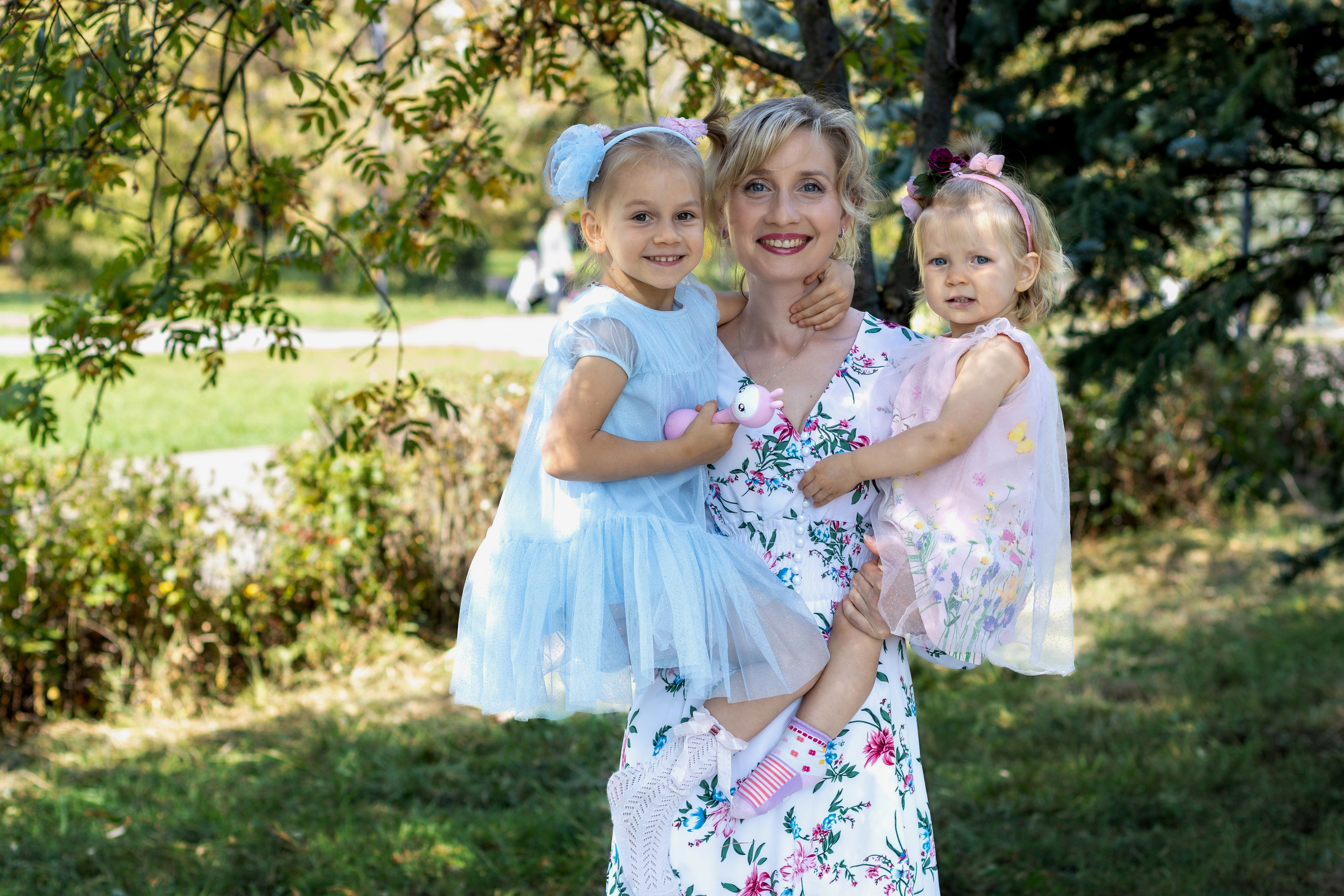 Пикник летним днём. Главная