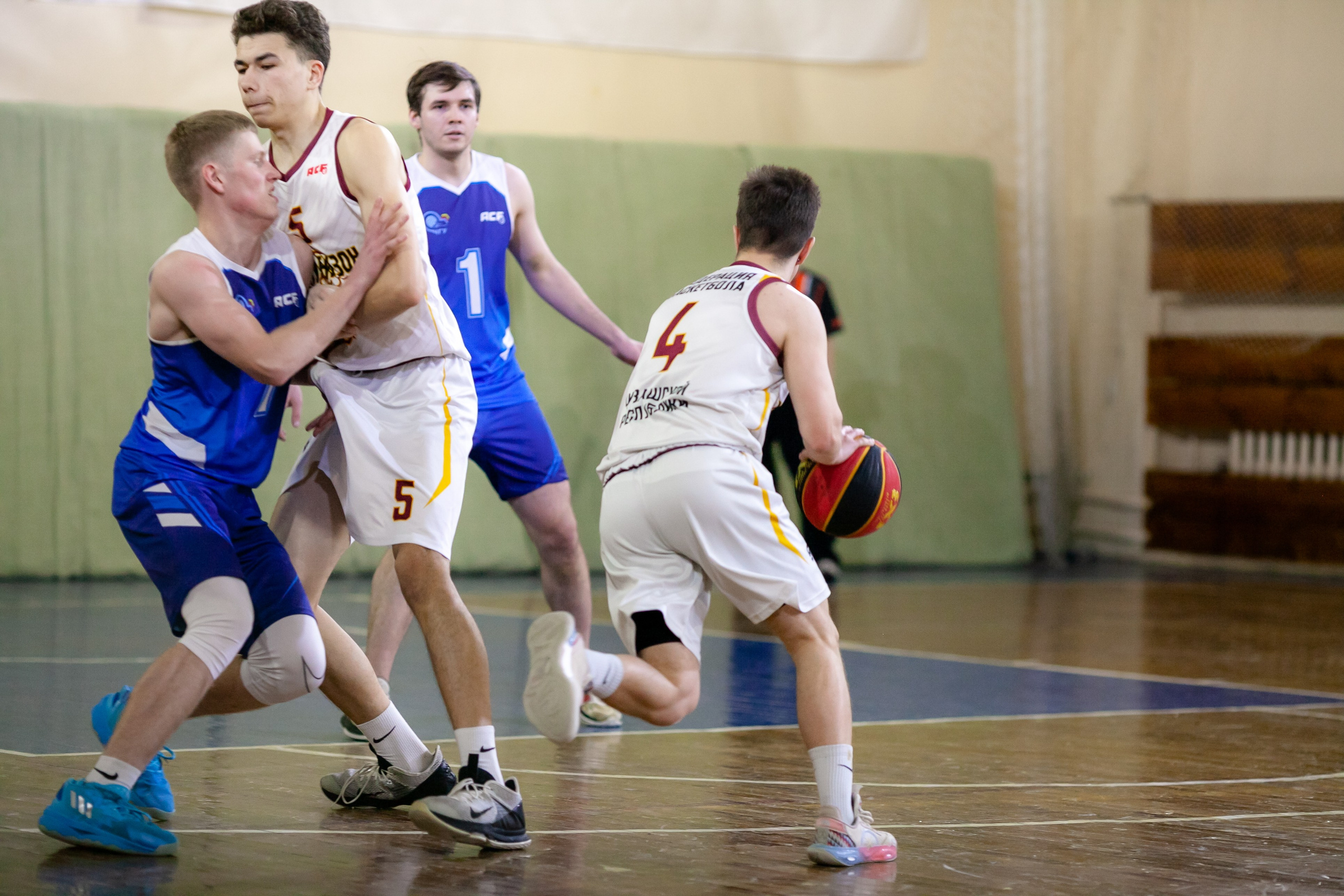 3×3. Фотография