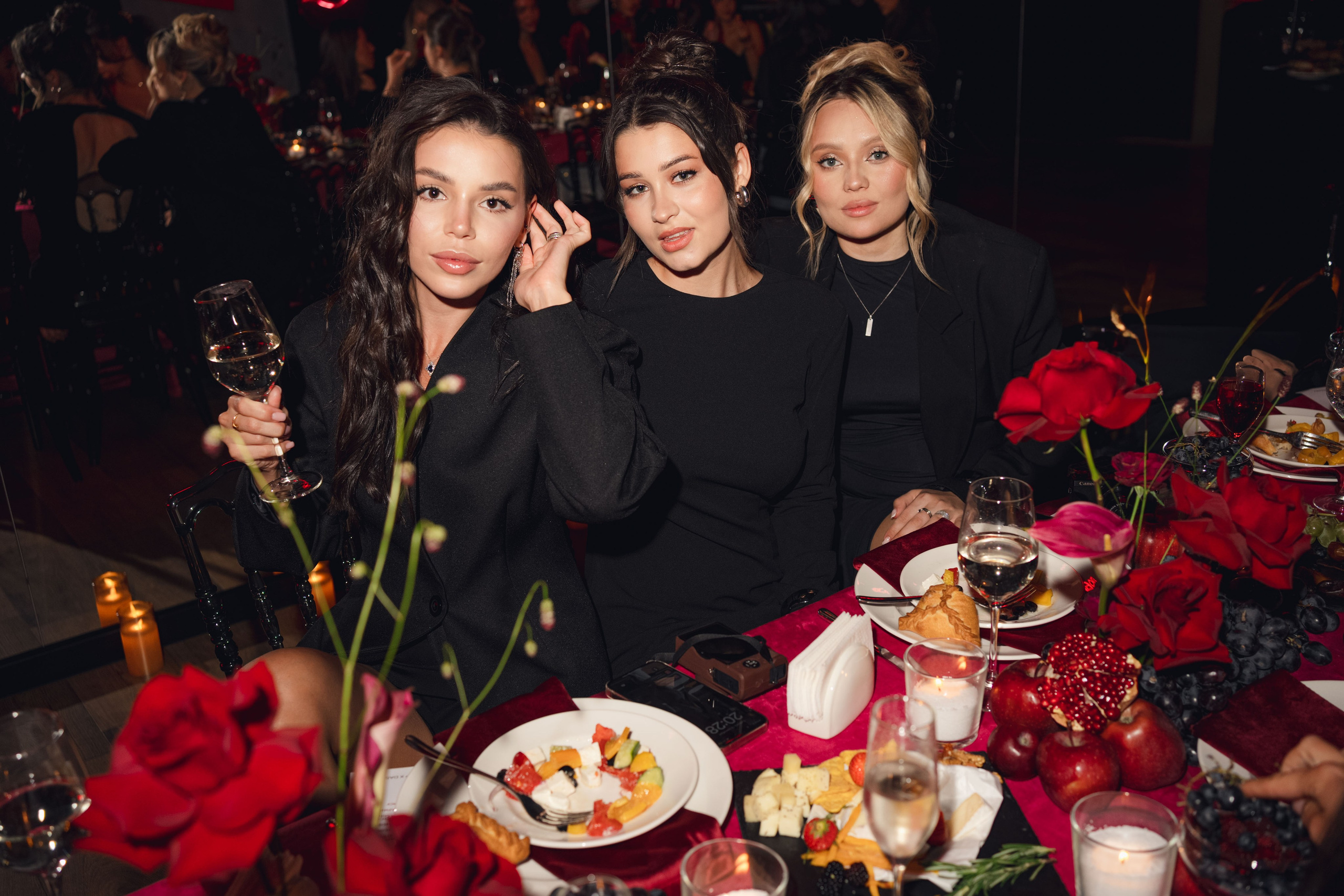 SO STRIP // Открытие студии. Репортажный фотограф в Казани Виктория Трунова