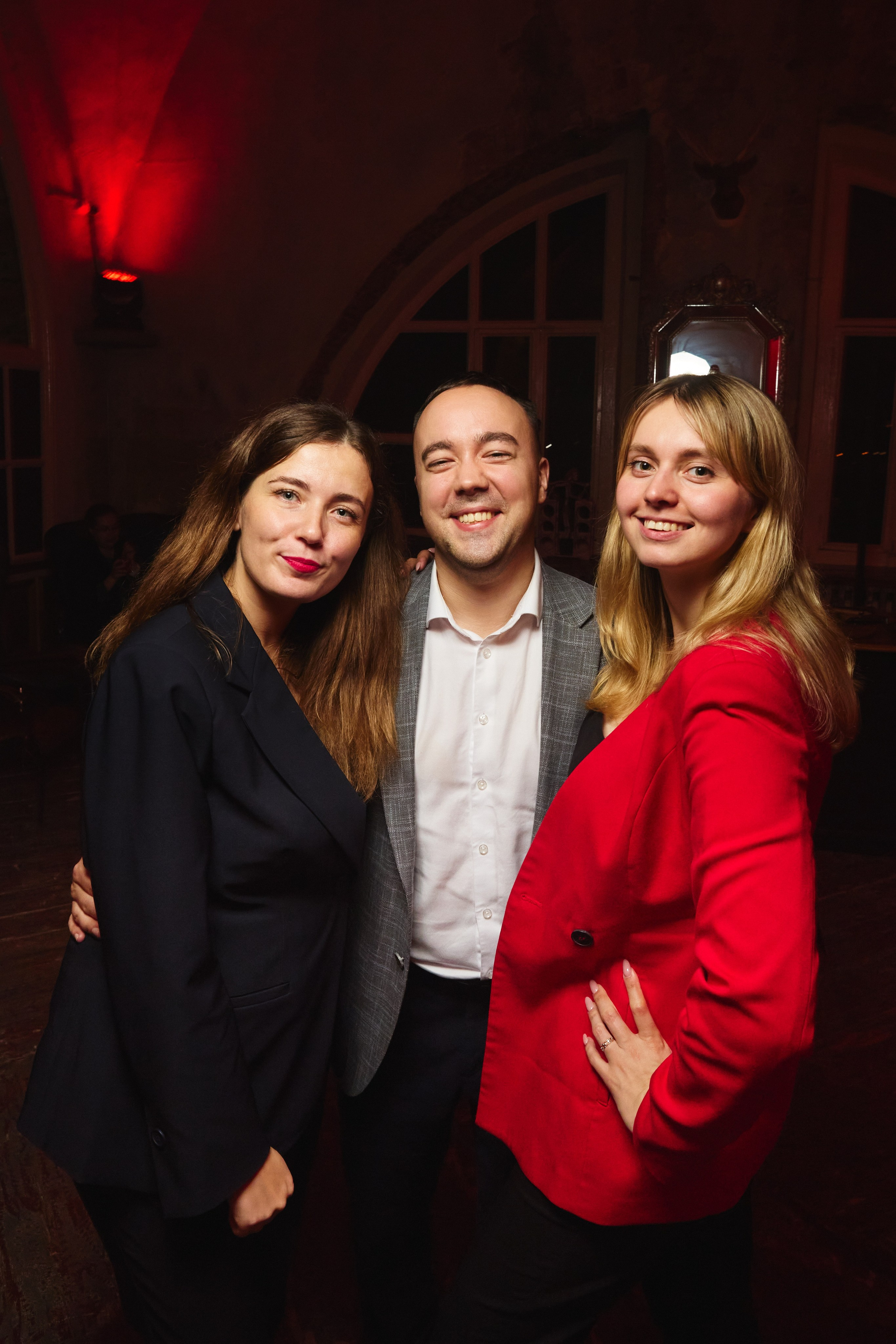 Альфа-Банк: Собрание Искусств в Санкт-Петербурге. КонТайм: профессиональная съемка для организаций