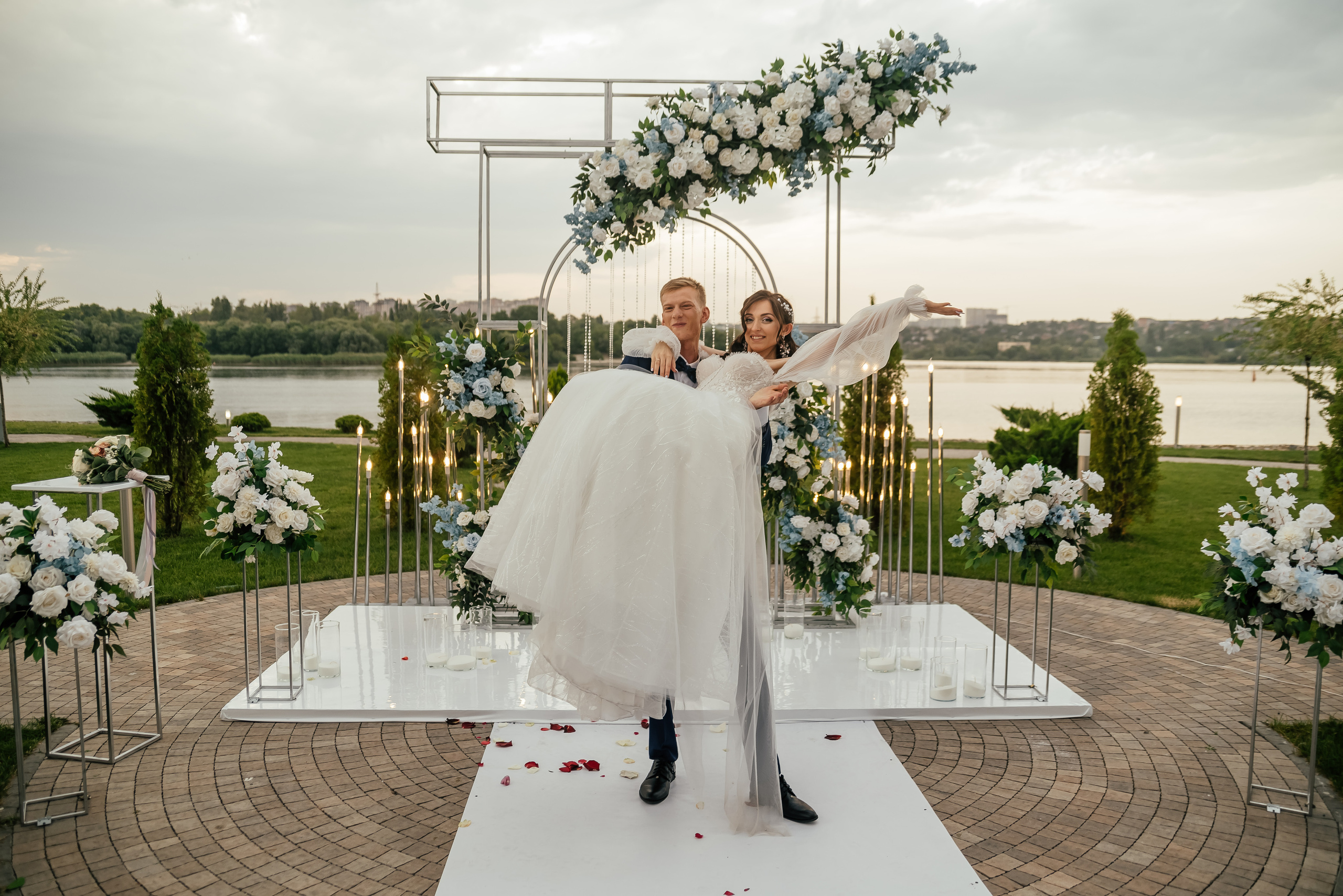 Евгений и Анастасия. Свадебный фотограф в Ростове Александра Груздева