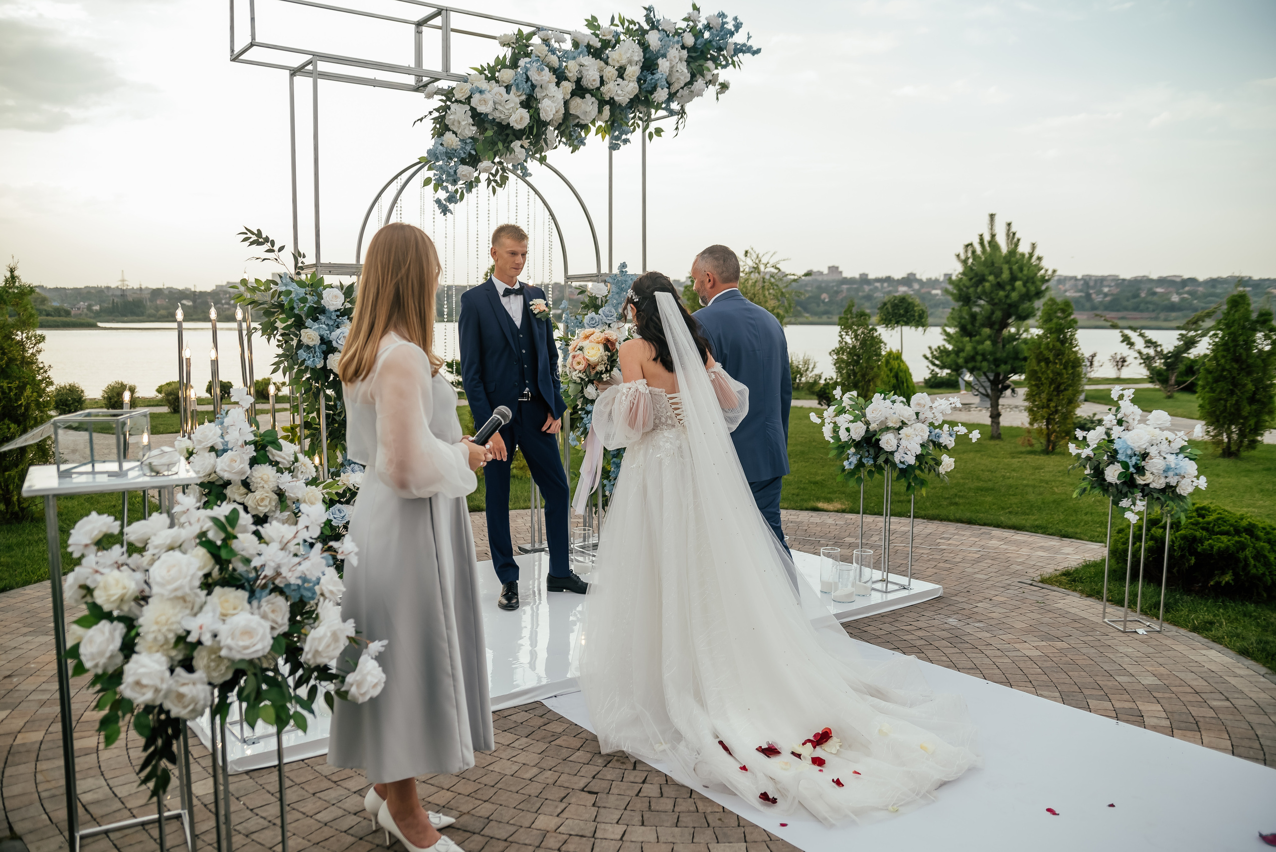 Евгений и Анастасия. Свадебный фотограф в Ростове Александра Груздева