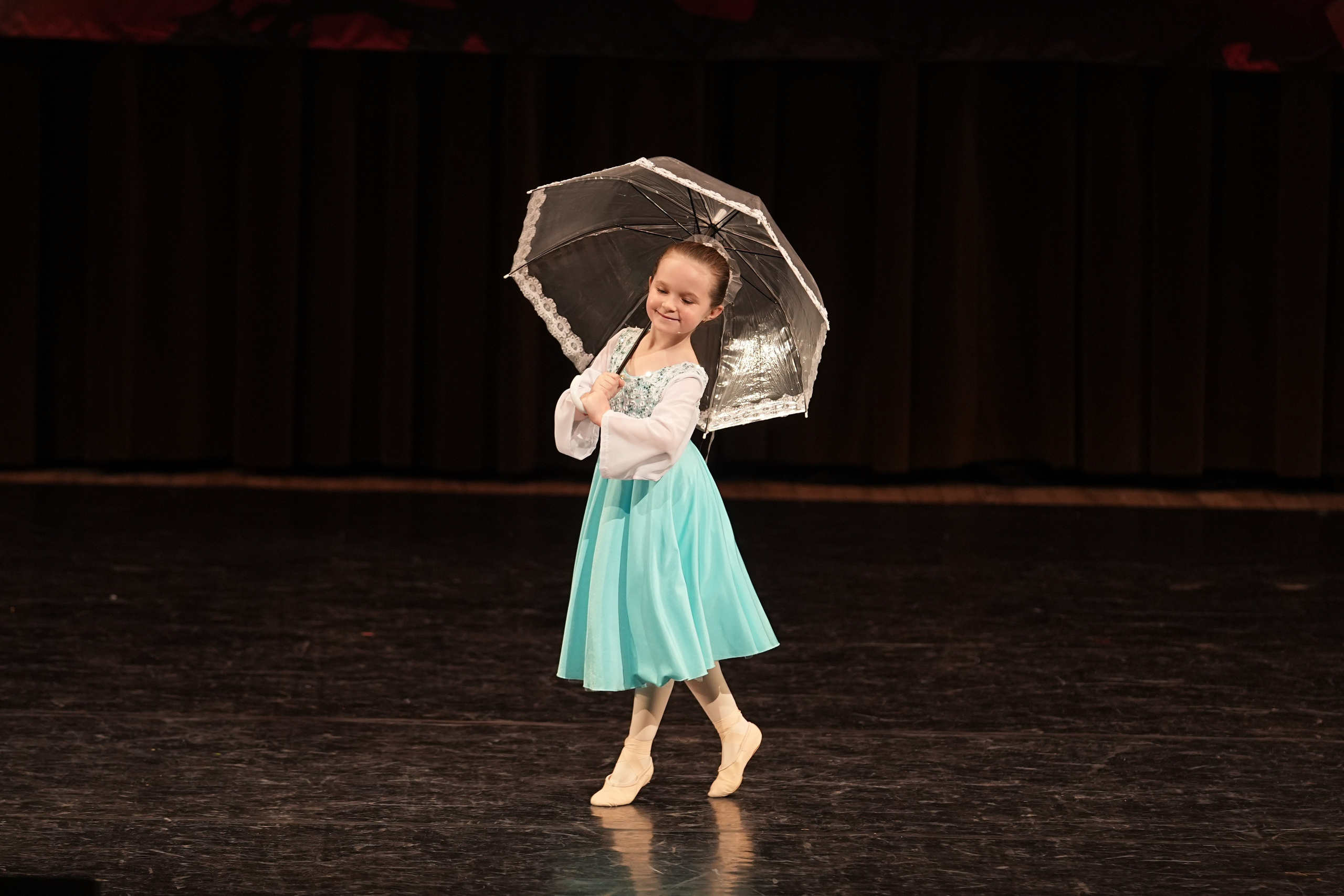 7 декабря, блок 1, г. Москва. Золотое яблочко