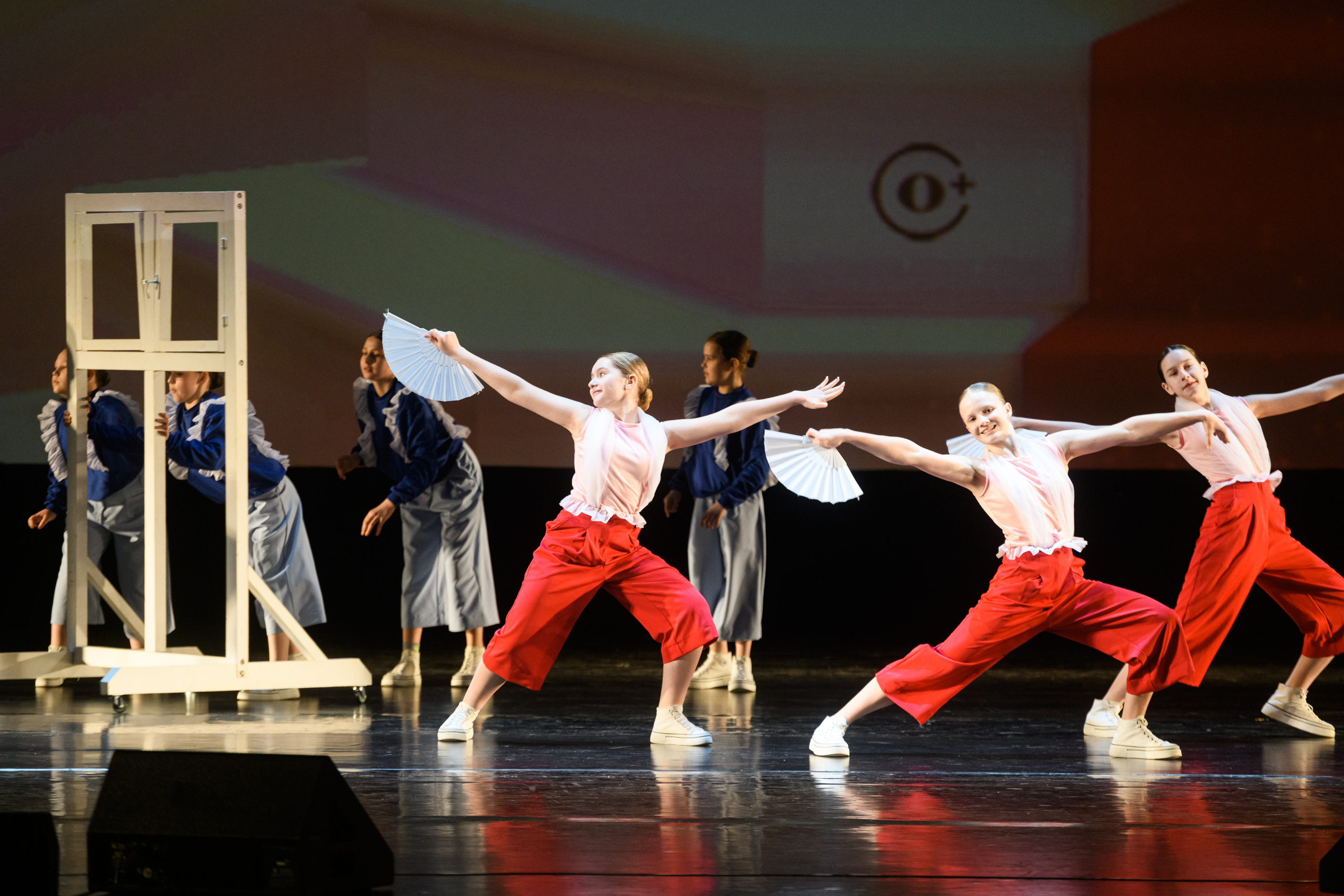 23 апреля, часть 1, БКЗ Октябрьский, г. Санкт-Петербург. Золотое яблочко