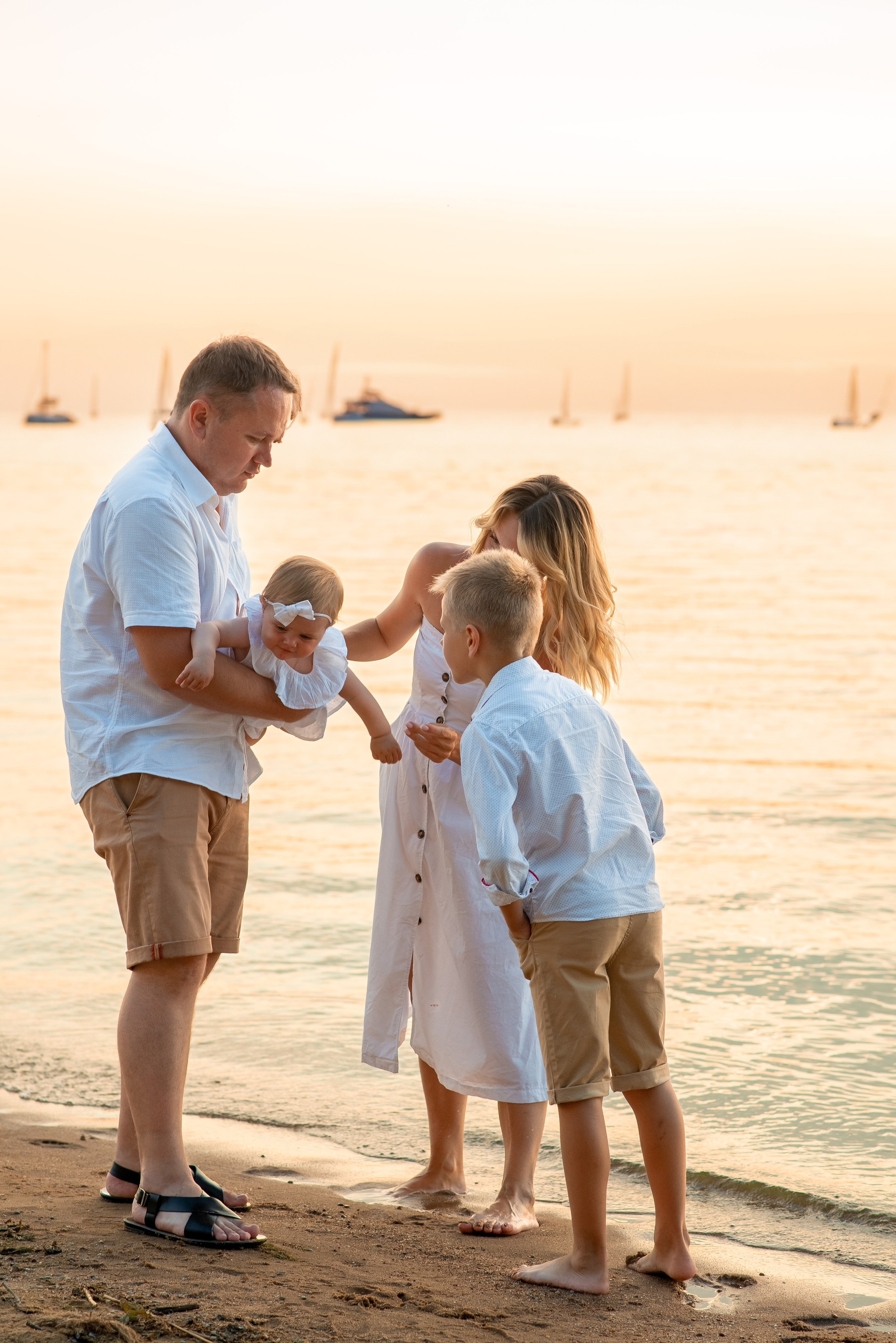 Татьяна на Минском море. Семейный фотограф на выписку из роддома и крещение Минск Настя Гришук