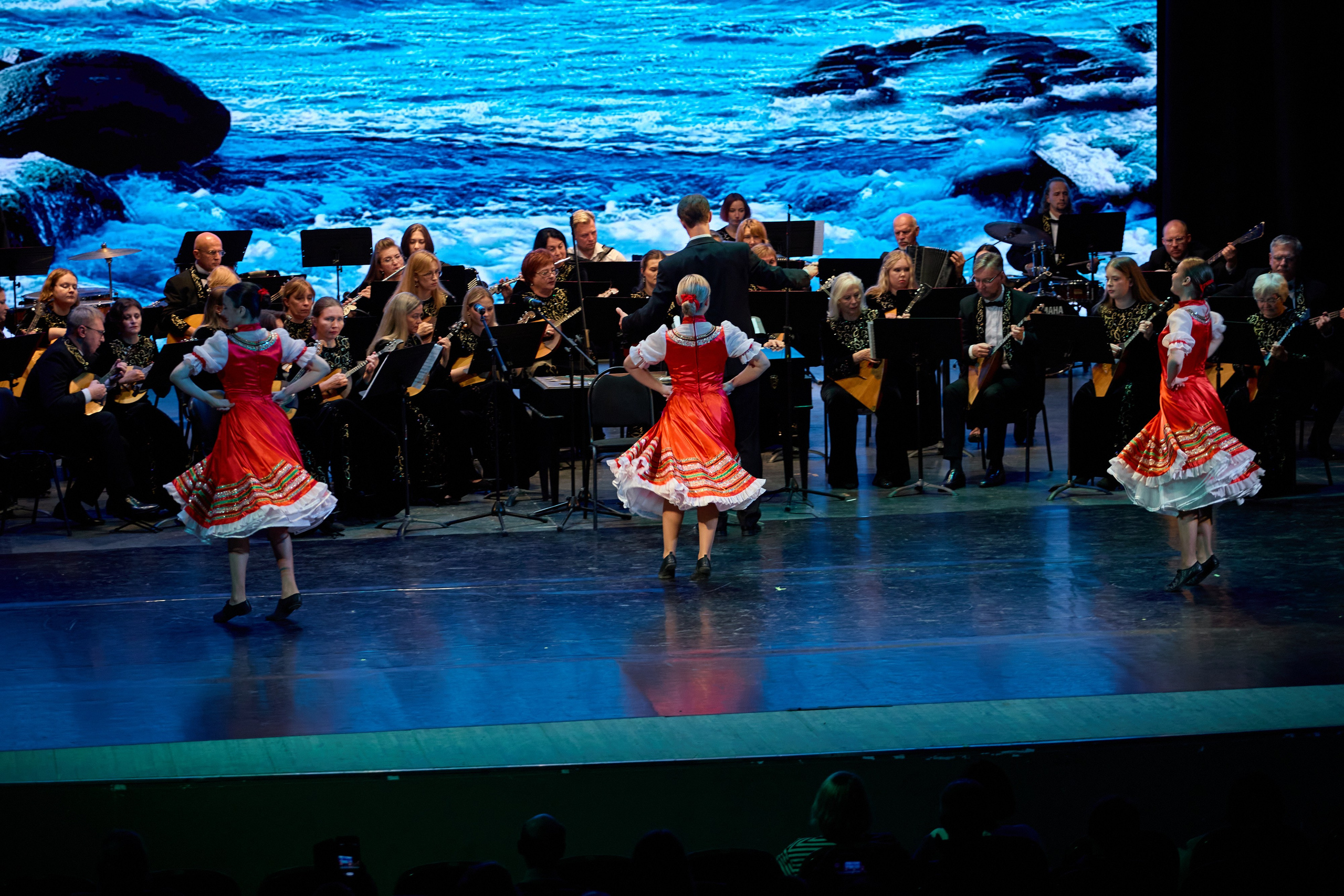 Филармония «Вокруг света в ритме танца». Фотограф Илья Прохоров в Кирове