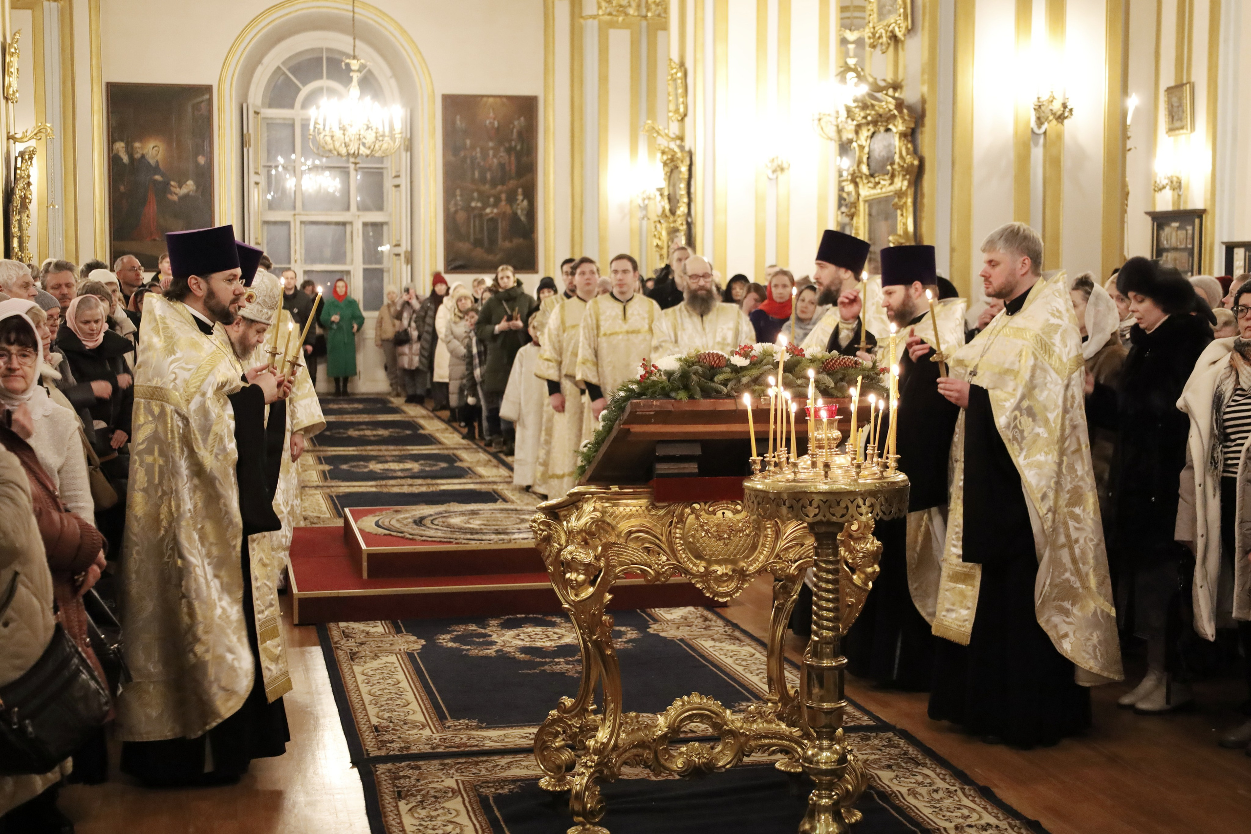 НАВЕЧЕРИЕ РОЖДЕСТВА ХРИСТОВА (РОЖДЕСТВЕНСКИЙ СОЧЕЛЬНИК). НИКОЛО-БОГОЯВЛЕНСКИЙ МОРСКОЙ СОБОР