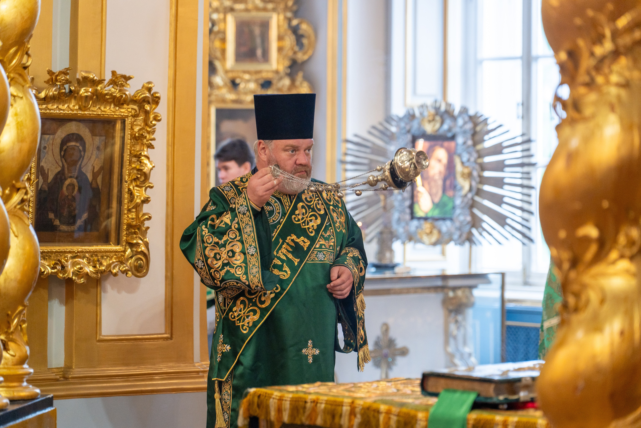 НЕДЕЛЯ 8-Я ПО ПАСХЕ. ДЕНЬ СВЯТОЙ ТРОИЦЫ. ПЯТИДЕСЯТНИЦА. НИКОЛО-БОГОЯВЛЕНСКИЙ МОРСКОЙ СОБОР