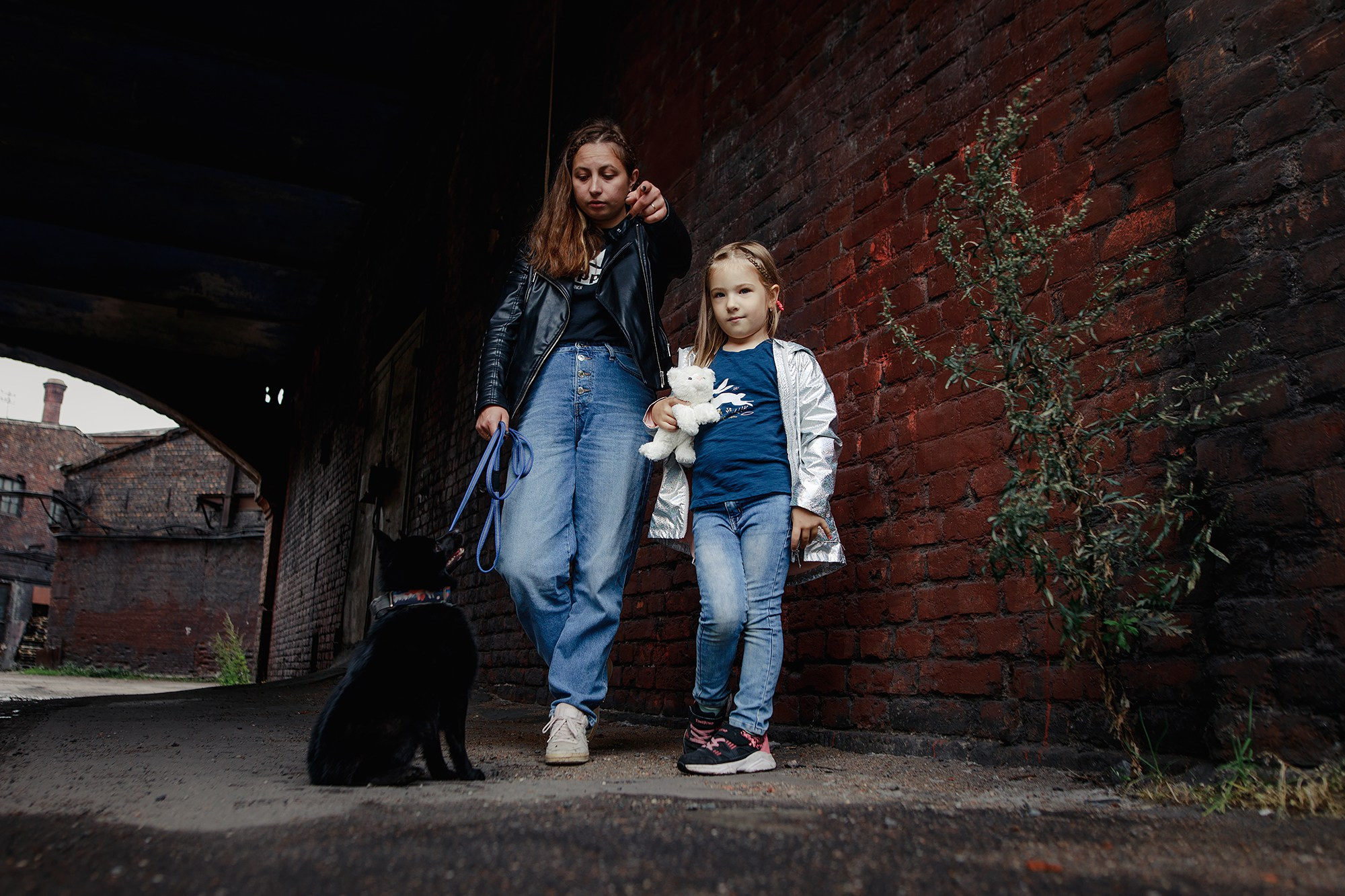 Саша, Маша и шипперке Йети. Фотограф-анималист Mary Mart — Москва, Питер