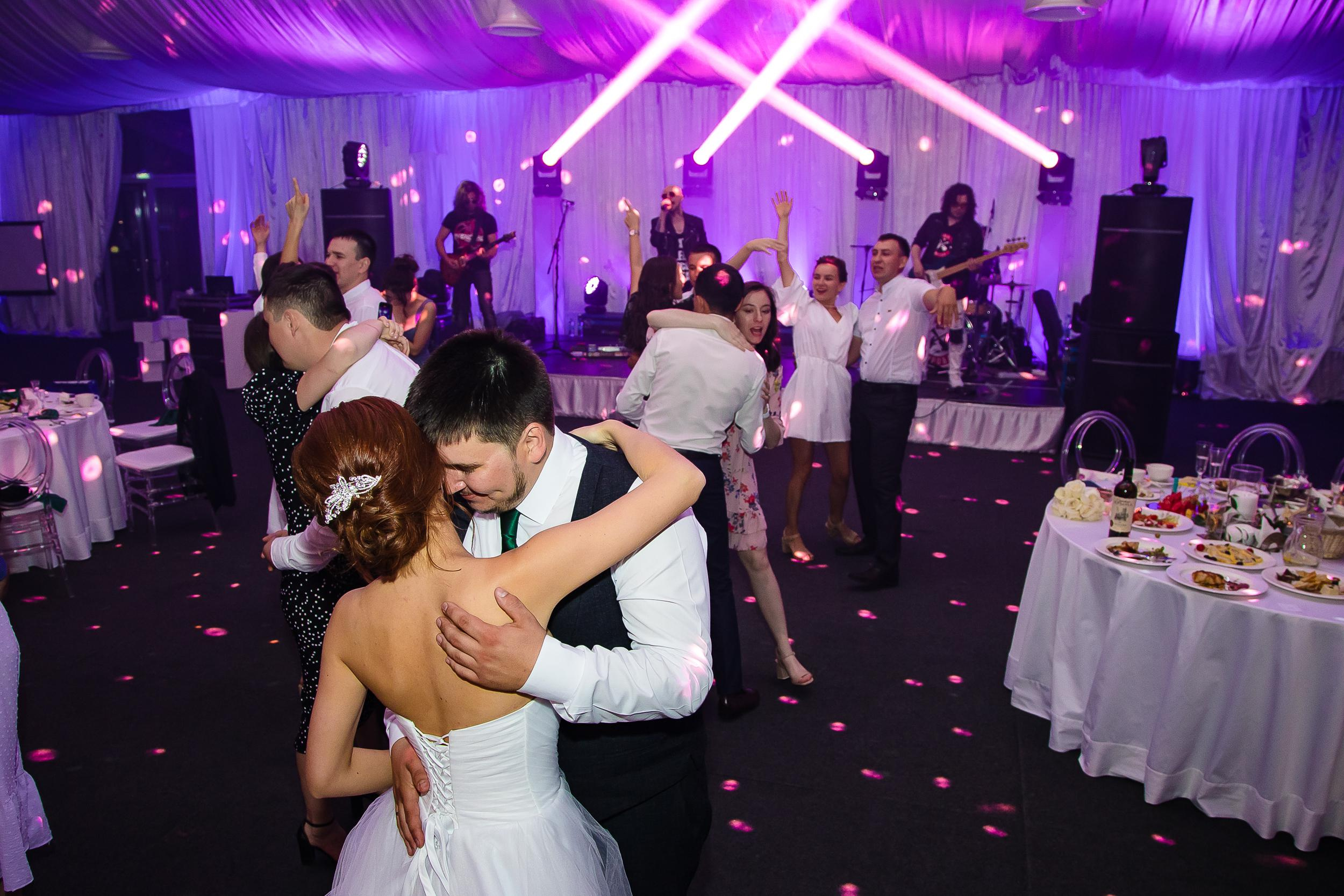 Радик и Ильнара. Фотограф Ирина Тимошева г. Киров